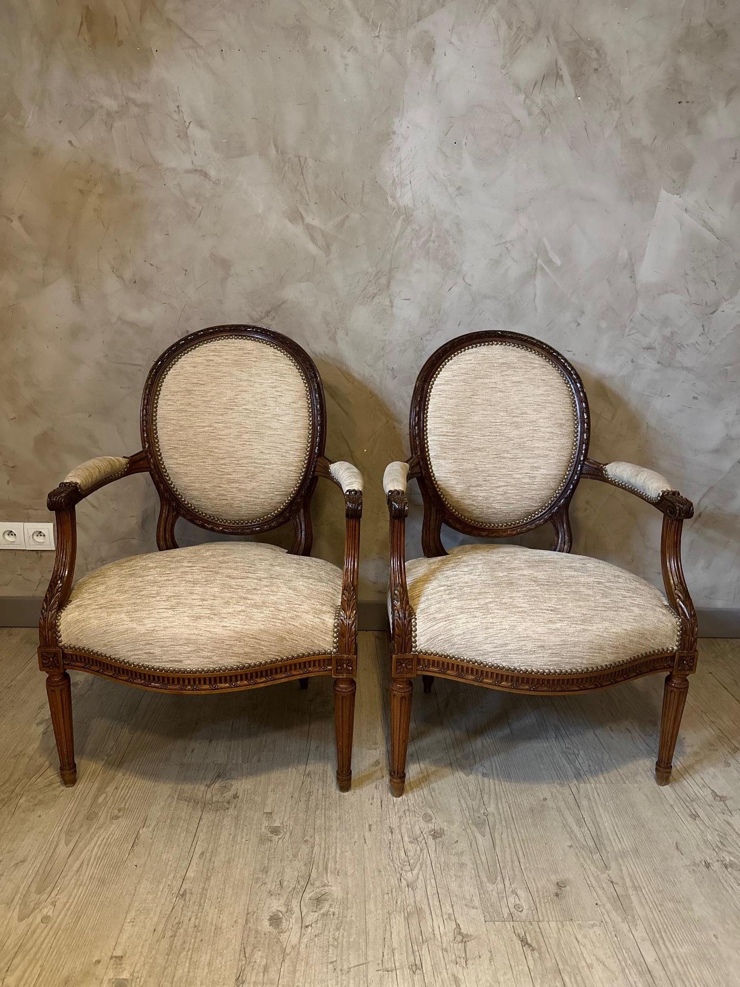 Early 20th century French Pair of Louis XVI Style Armchair, 1900s For Sale 3