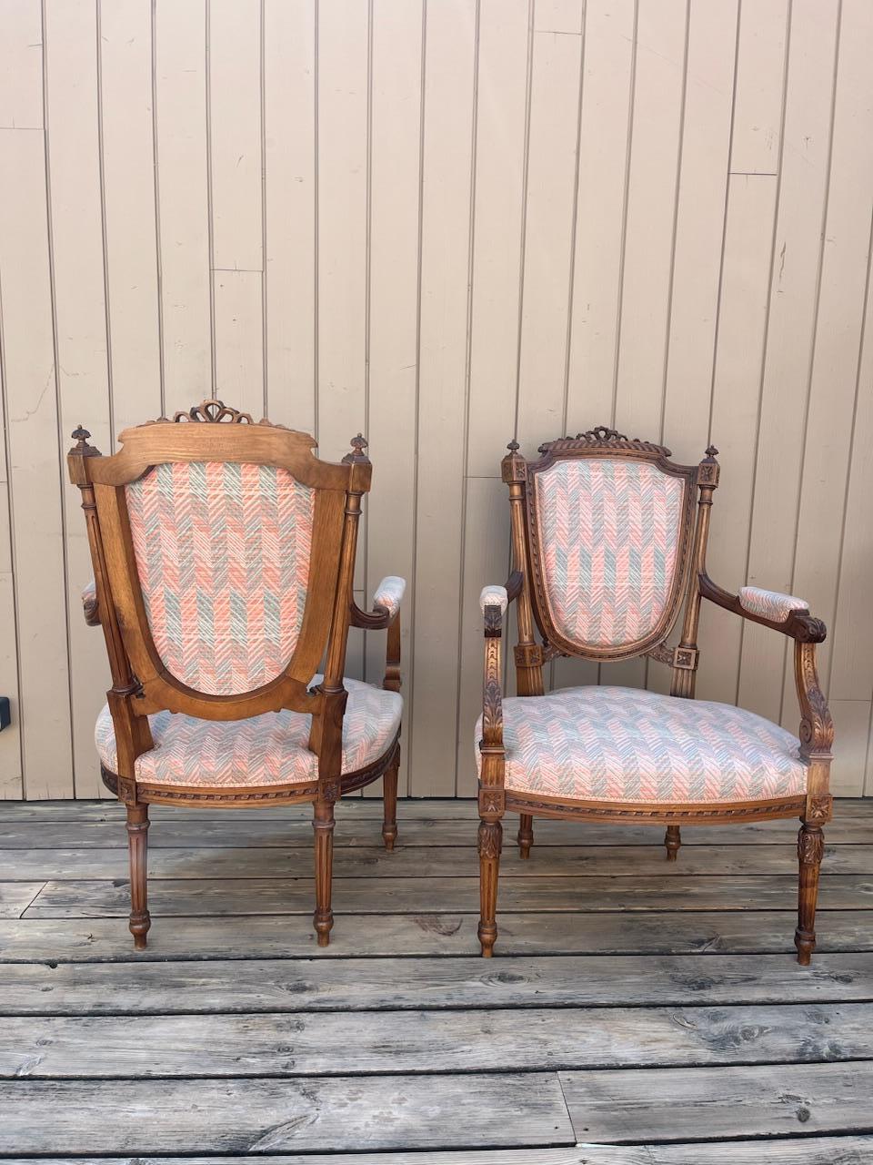 Pareja de sillones franceses de principios del siglo XX, estilo Luis XVI, años 20 en venta 1