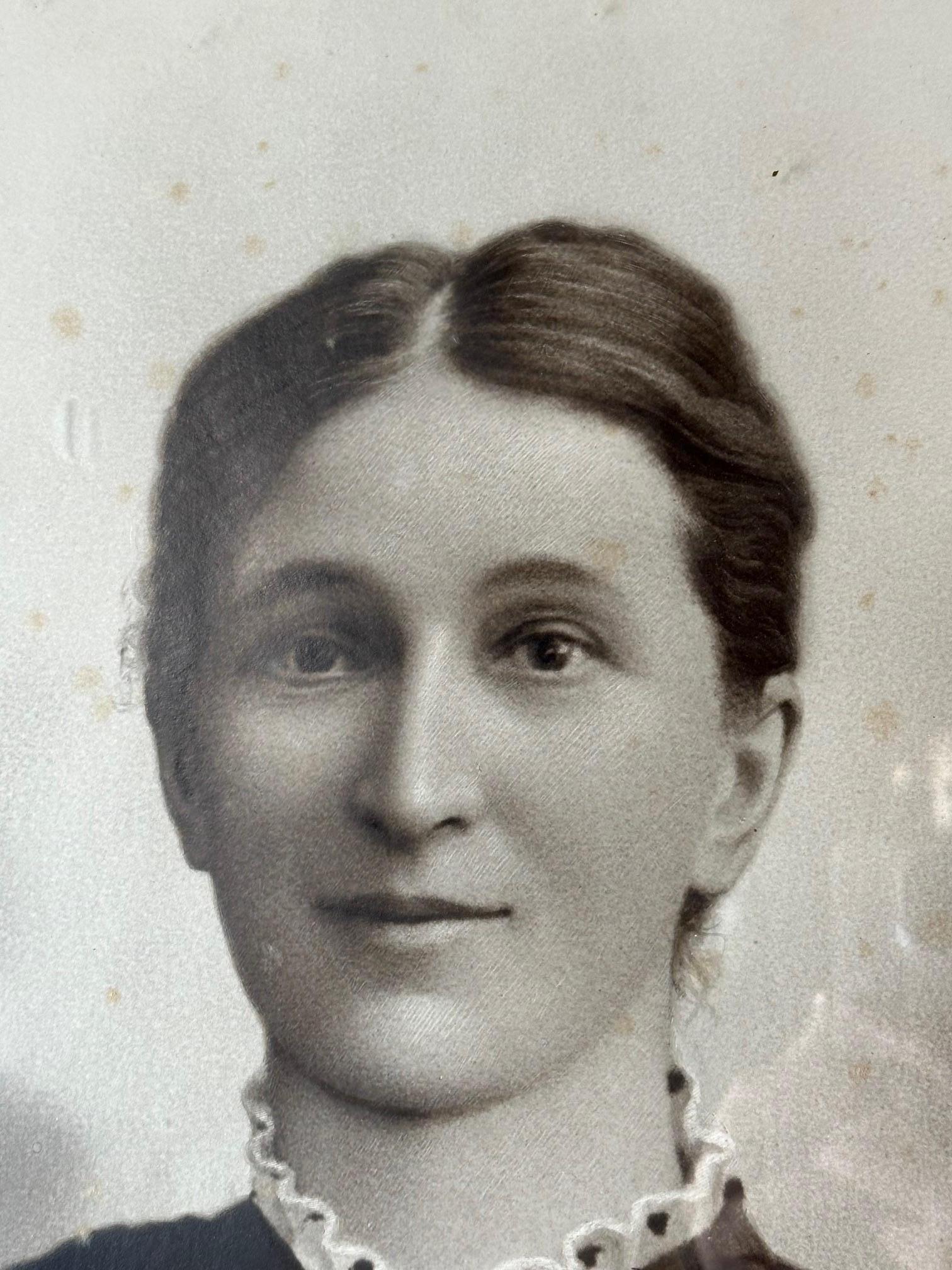 Französisches Paar Fotoporträts des frühen 20. Jahrhunderts, 1900er Jahre im Angebot 3