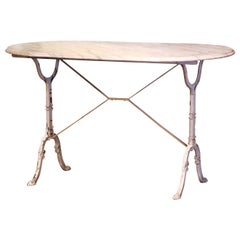 Table à bistrot ou table à pâtisserie française du début du XXe siècle en fer et marbre ovale, française, parisienne 