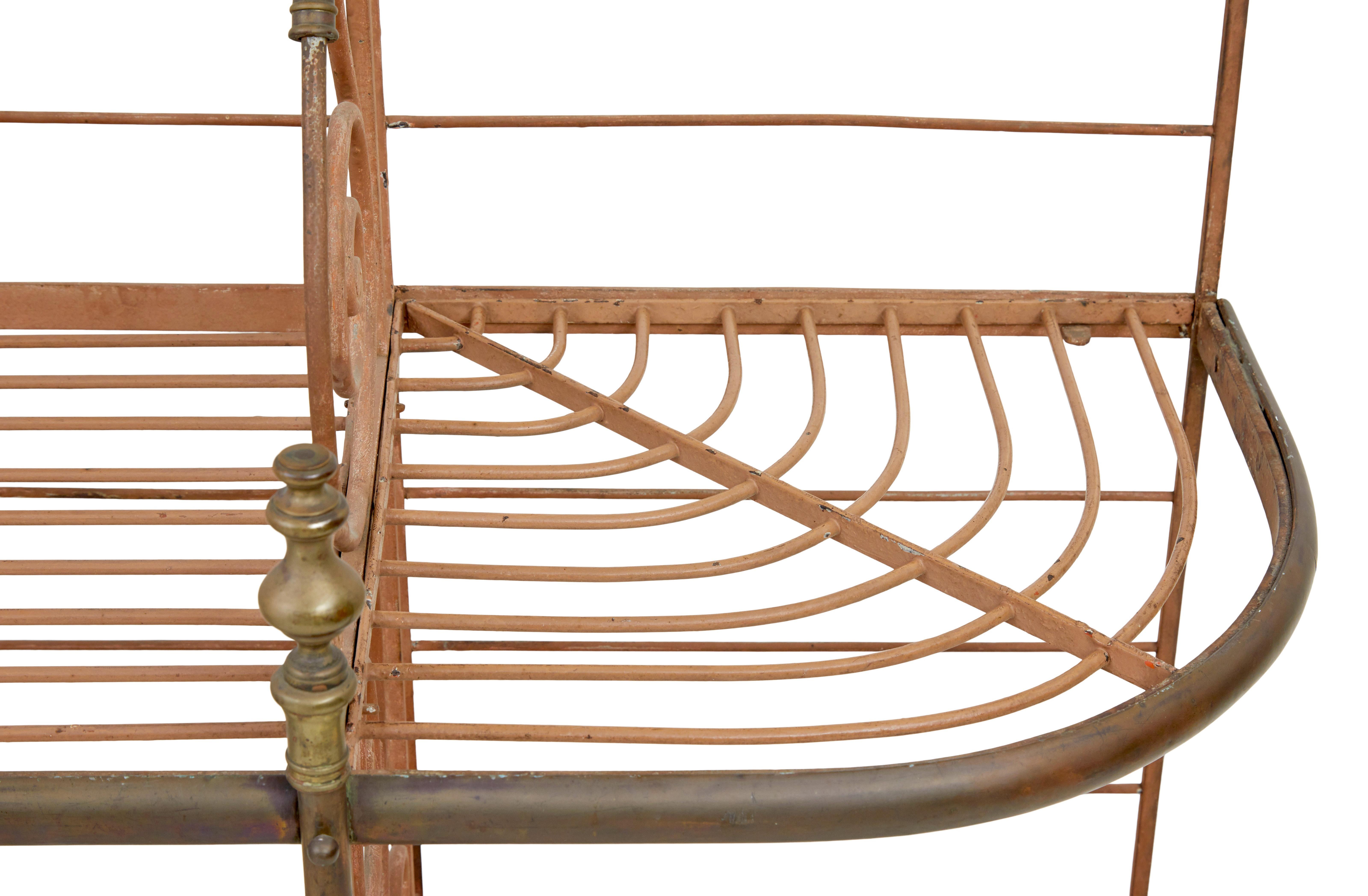 Early 20th century french Parisienne boulangers bread rack For Sale 2