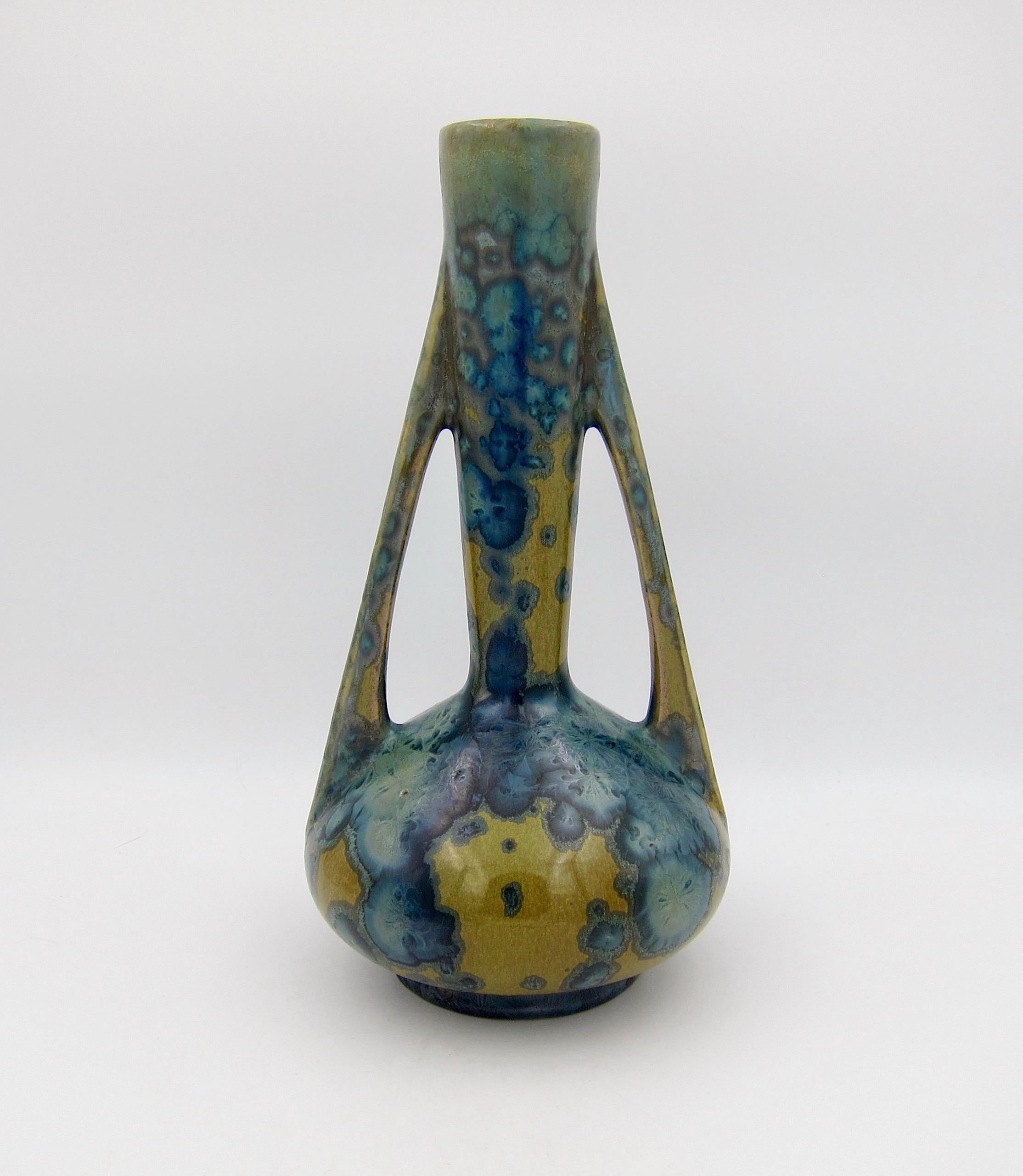 Art nouveau Vase en grès de Pierrefonds du début du 20e siècle avec glaçure cristalline
