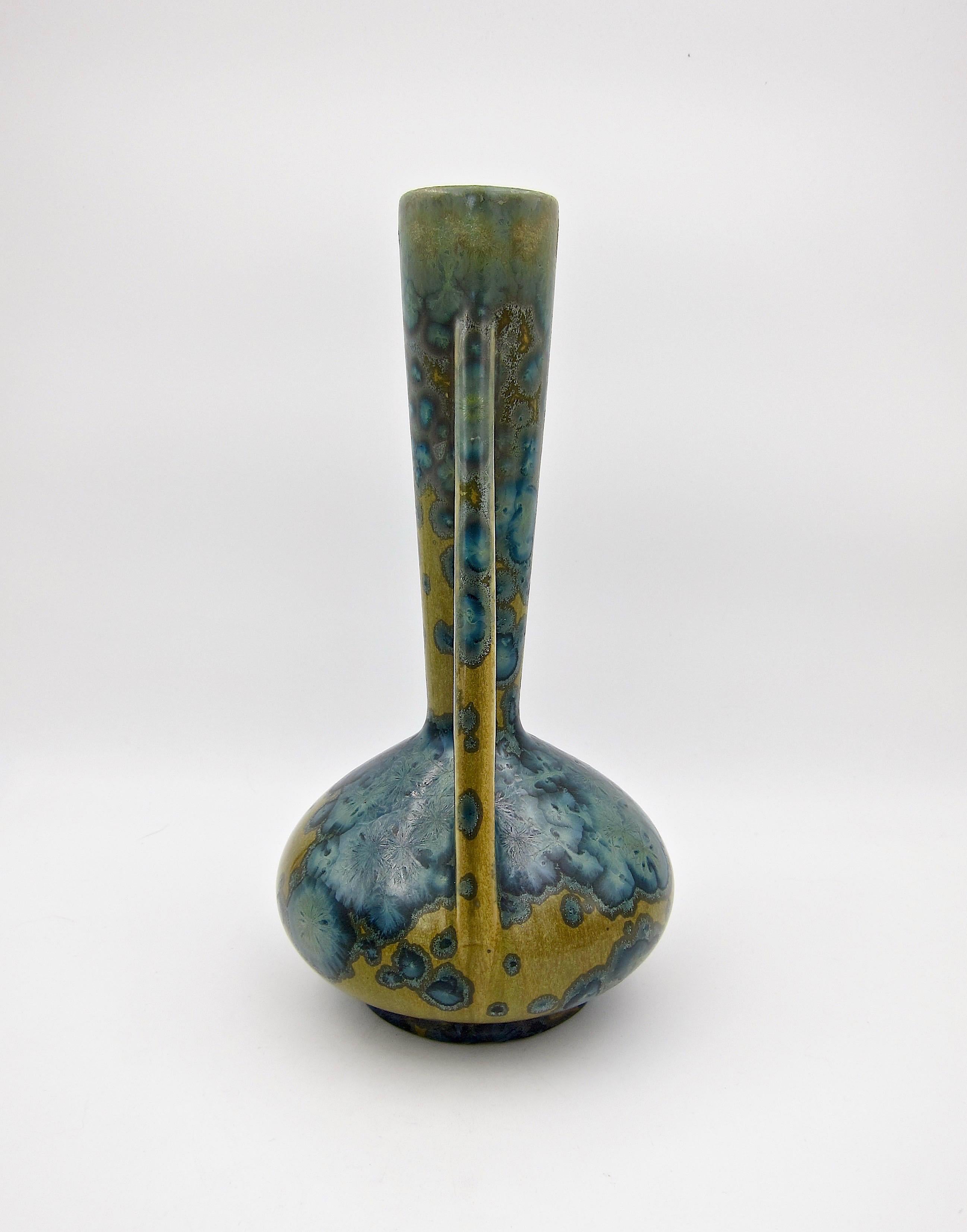 Céramique Vase en grès de Pierrefonds du début du 20e siècle avec glaçure cristalline