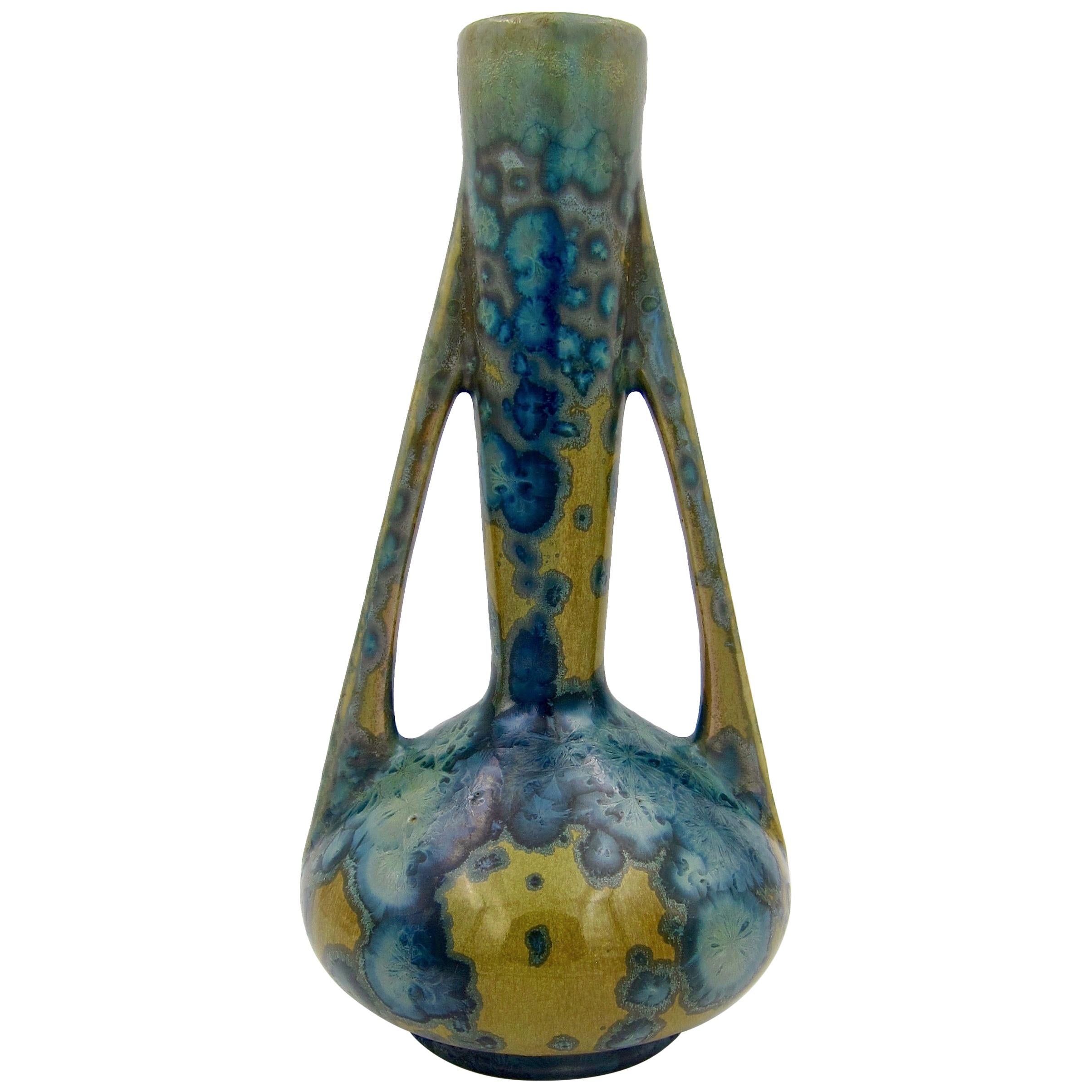 Vase en grès de Pierrefonds du début du 20e siècle avec glaçure cristalline