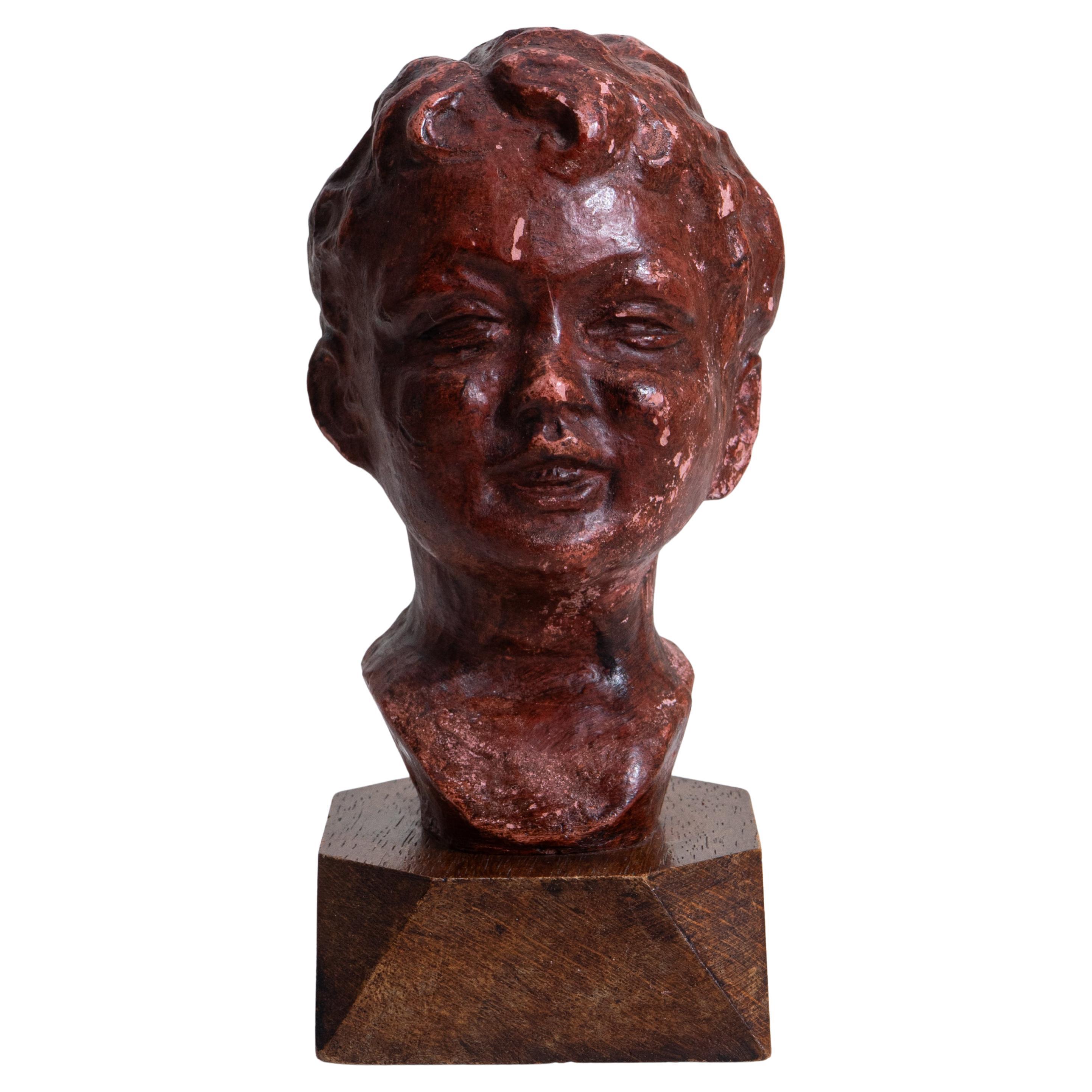 Buste en plâtre français du début du 20e siècle sur socle en bois en vente