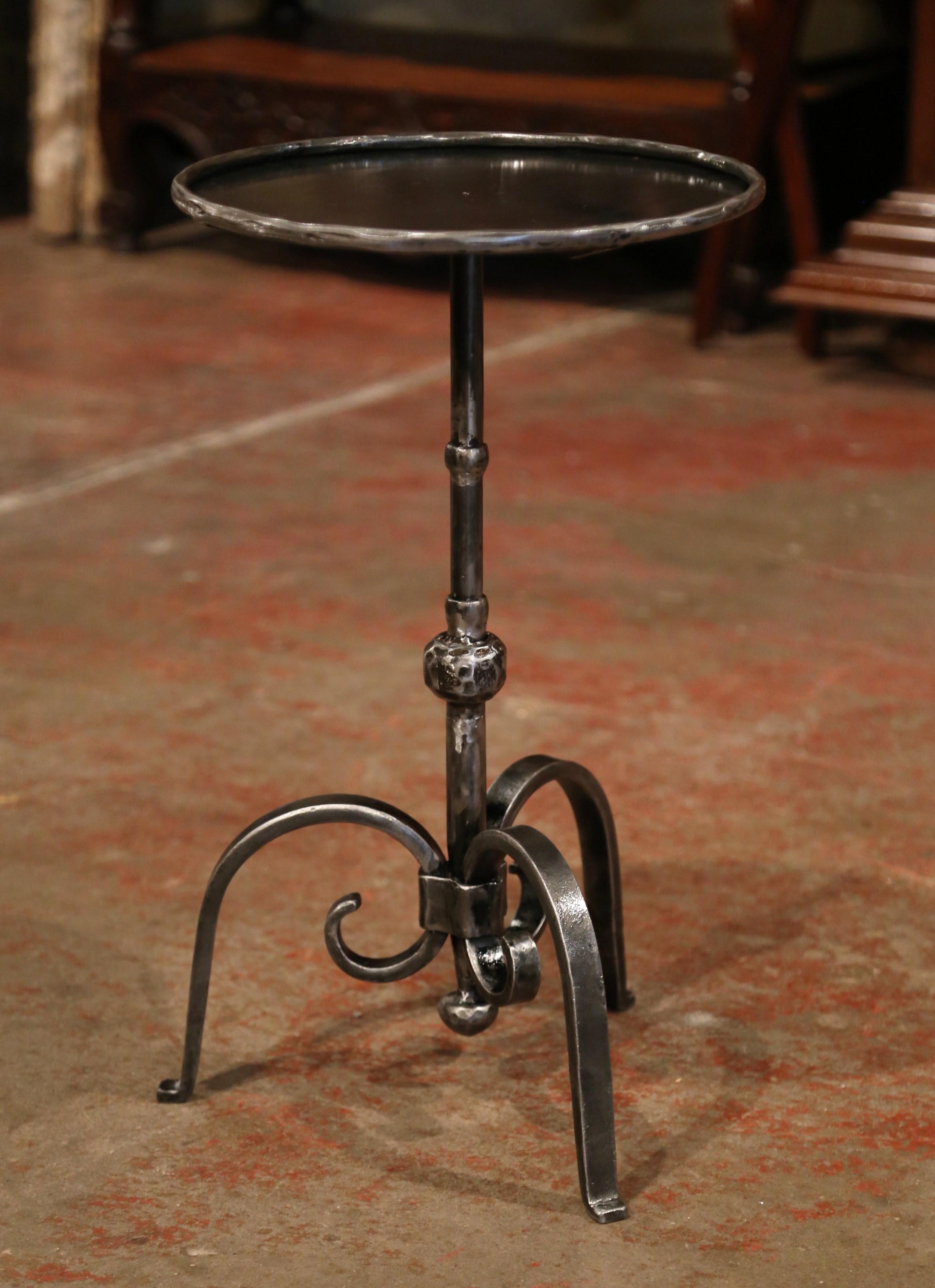 Early 20th Century French Polished Iron Martini Pedestal Table 1