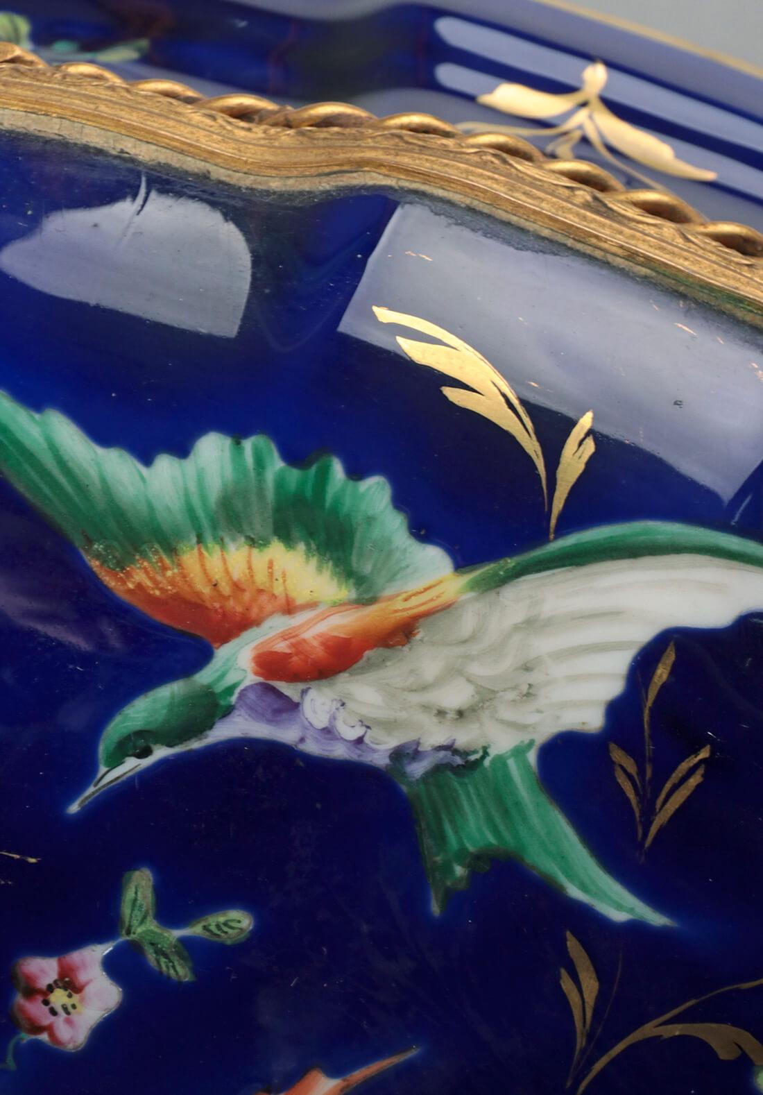 Early 20th Century French Porcelain Lidded Chocolate Box for Marquise De Sevigne 4