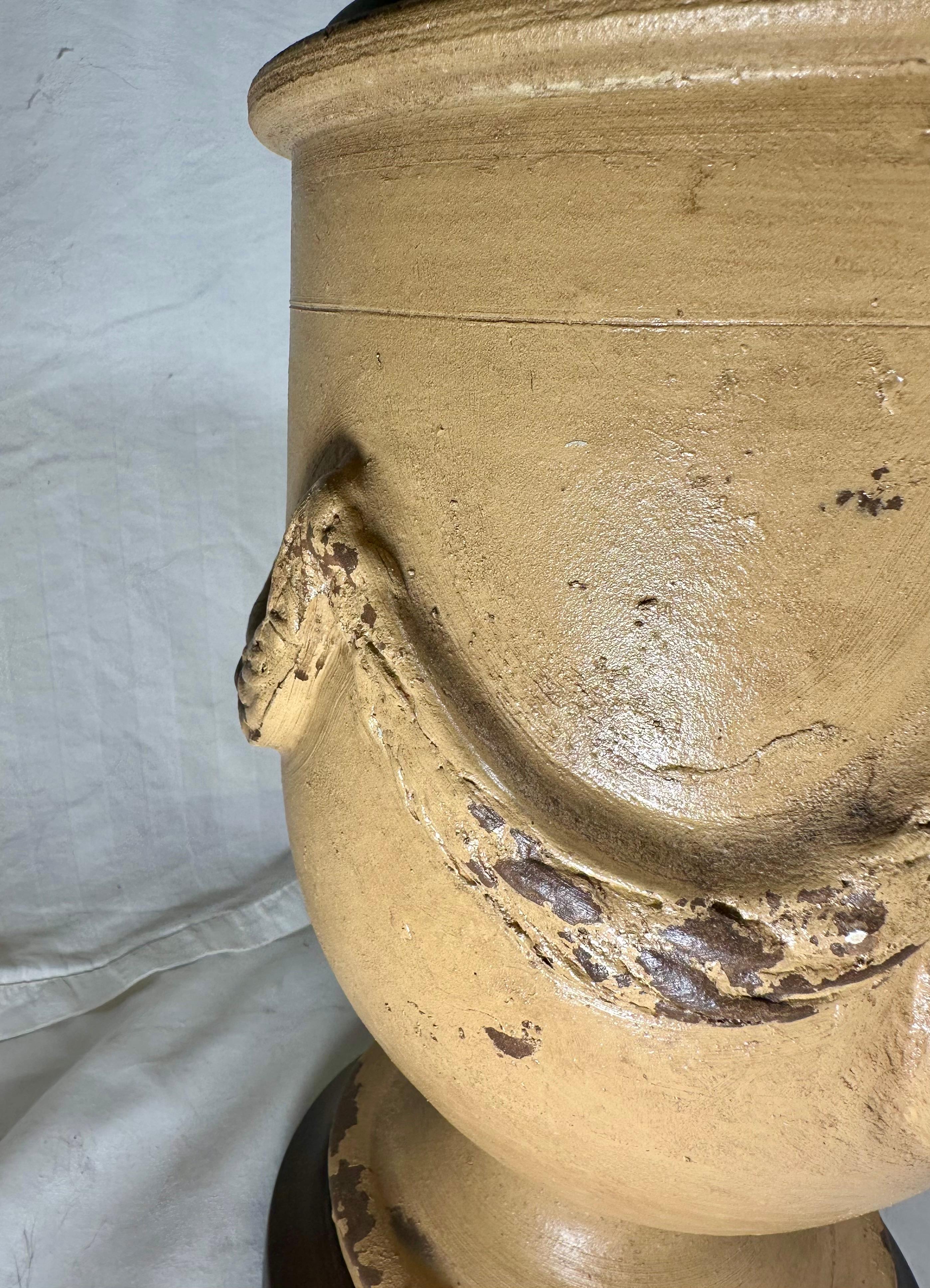 Lampada da tavolo a urna Anduze in ceramica francese dei primi del Novecento in vendita 3