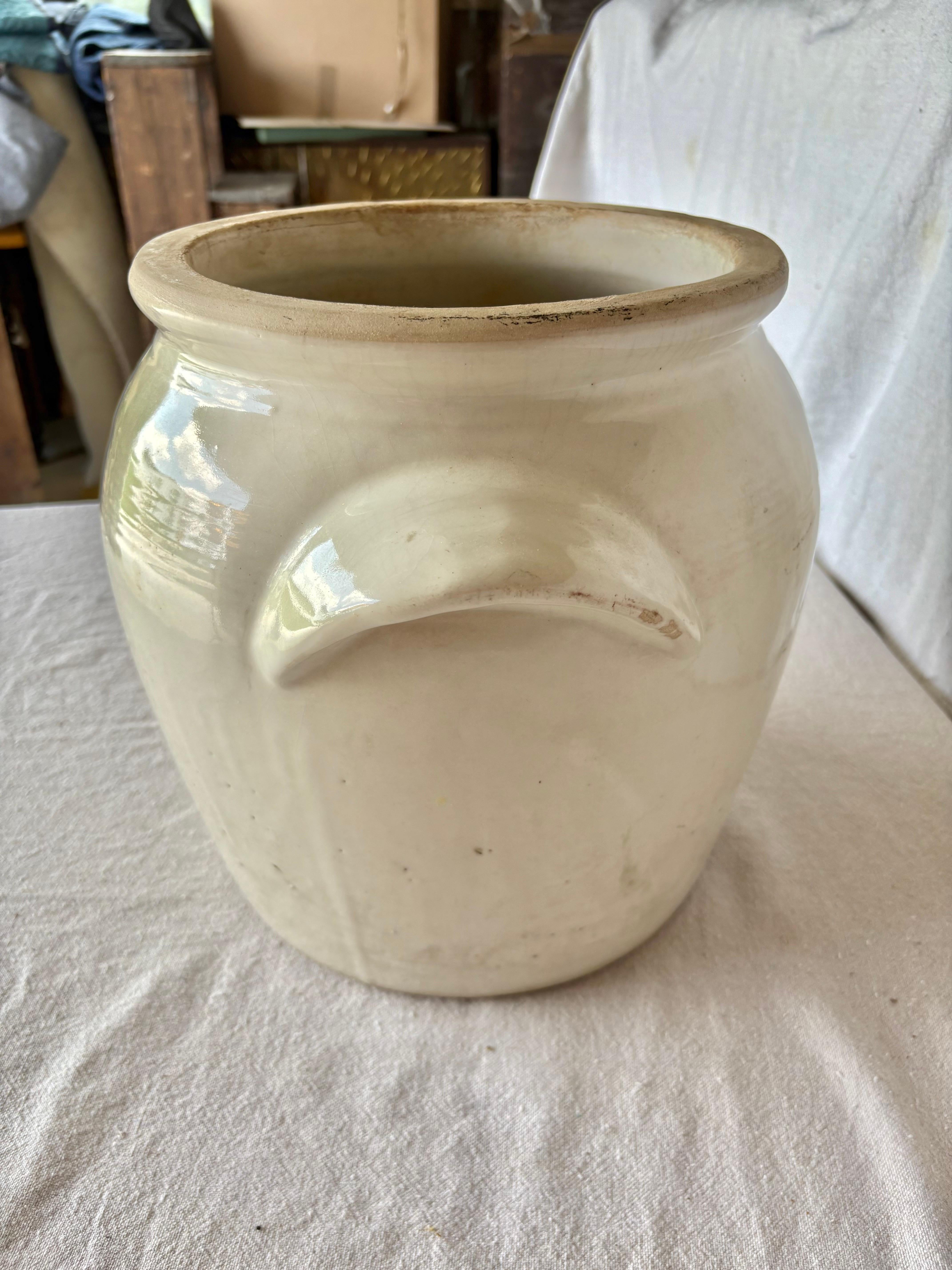 Early 20th Century French Pottery Confit Pot For Sale 2