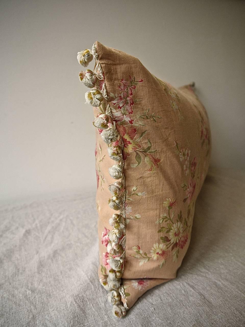 Early 20th Century French Pretty Floral Bobble Trim Pillow 1