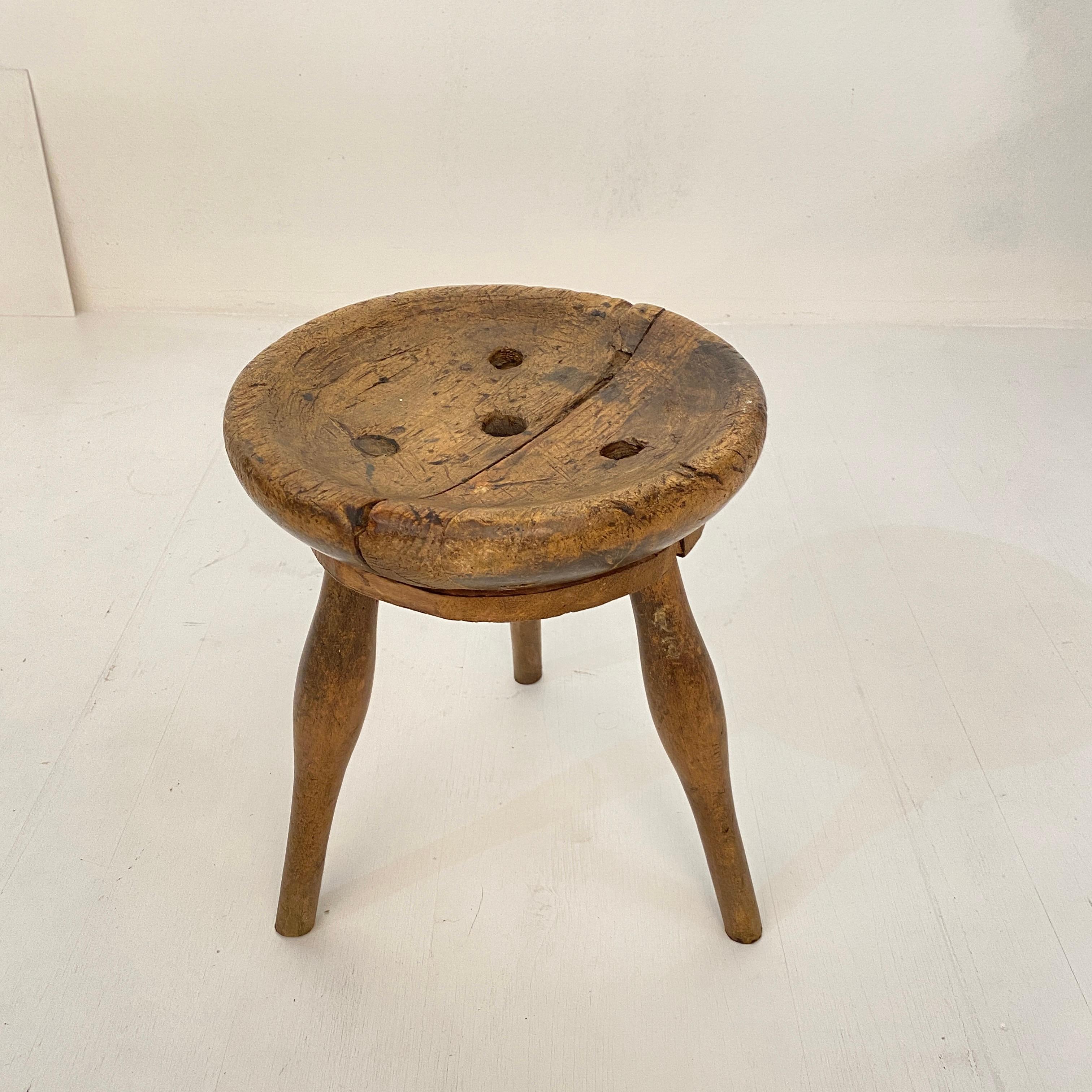 Early 20th Century French Country Wabi Sabi 3-Leg Cobbler Stool in Ash & Beech 4