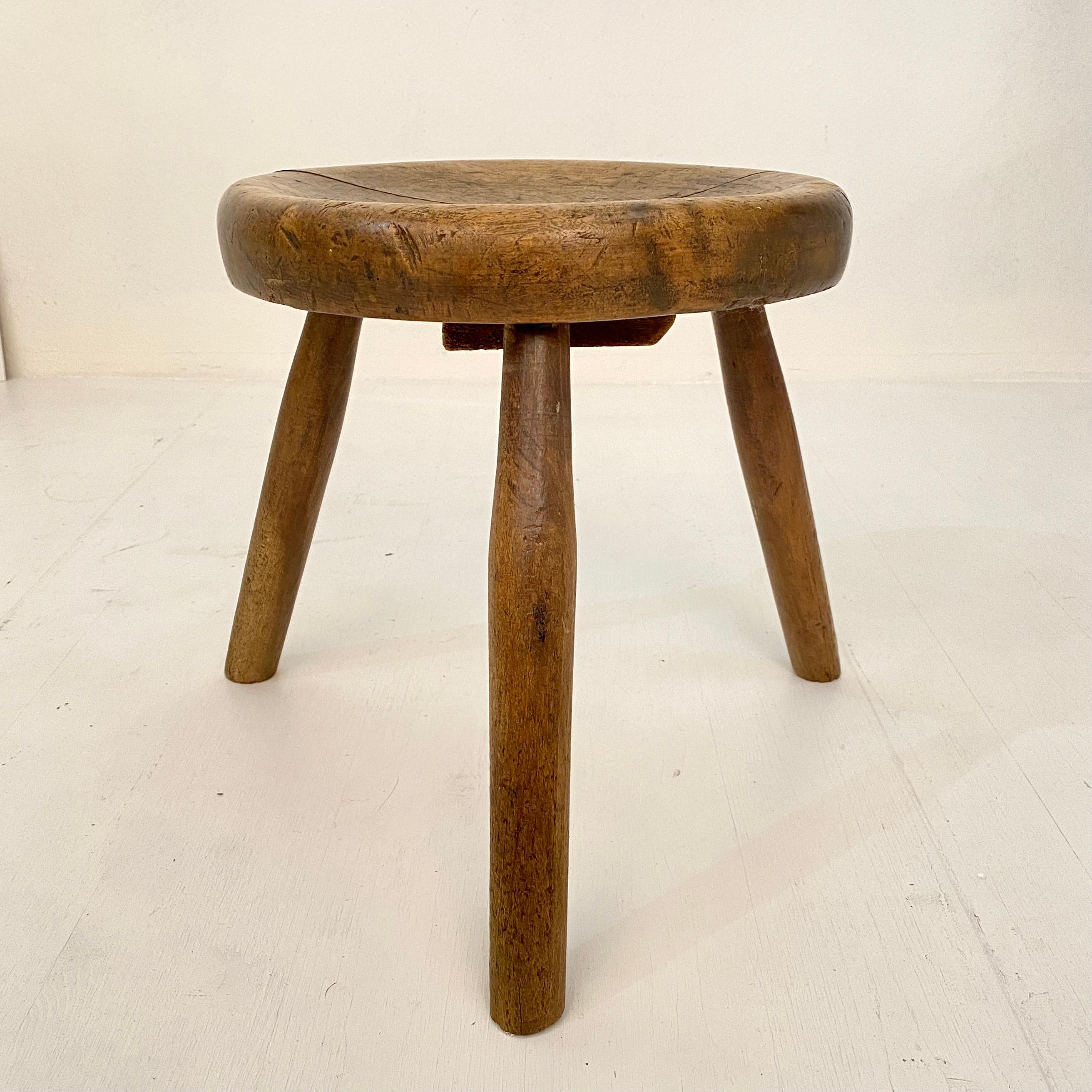 Early 20th Century French Primitive Wabi Sabi 3-Leg Milking Stool in Ash & Beech 5