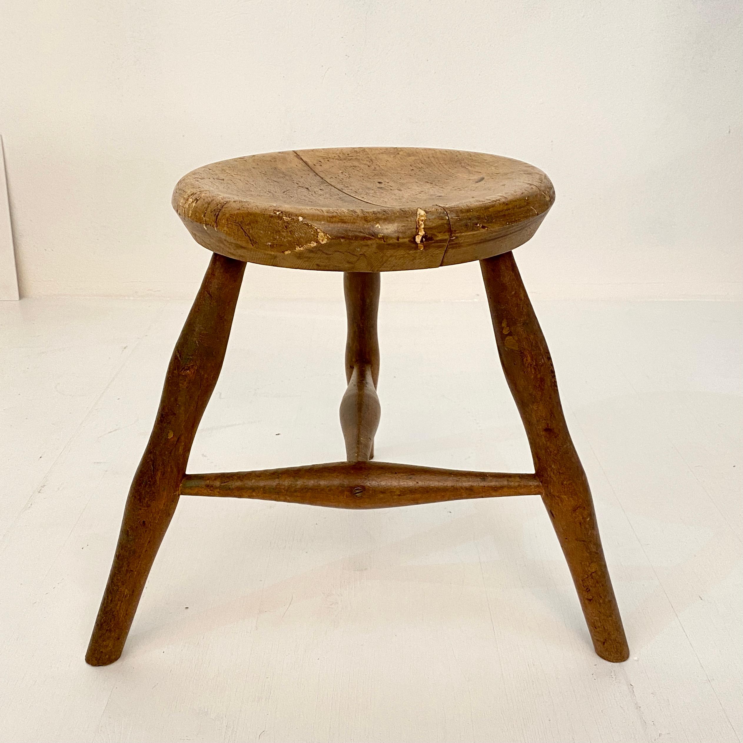Early 20th Century French Country Wabi Sabi 3-Leg Milking Stool in Ash & Beech 7