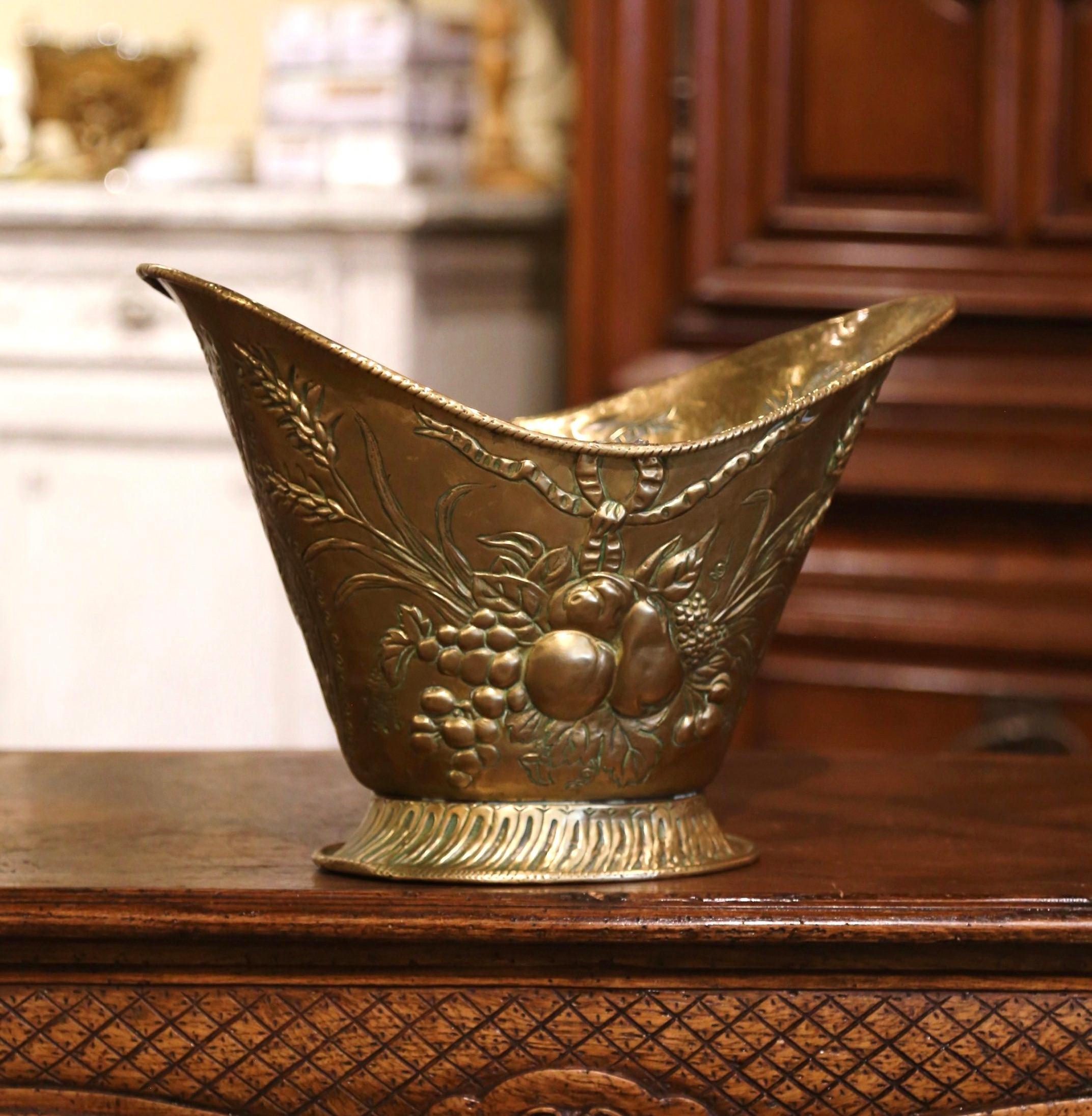 Early 20th Century French Repousse Brass Champagne Cooler with Fruit Decor 1