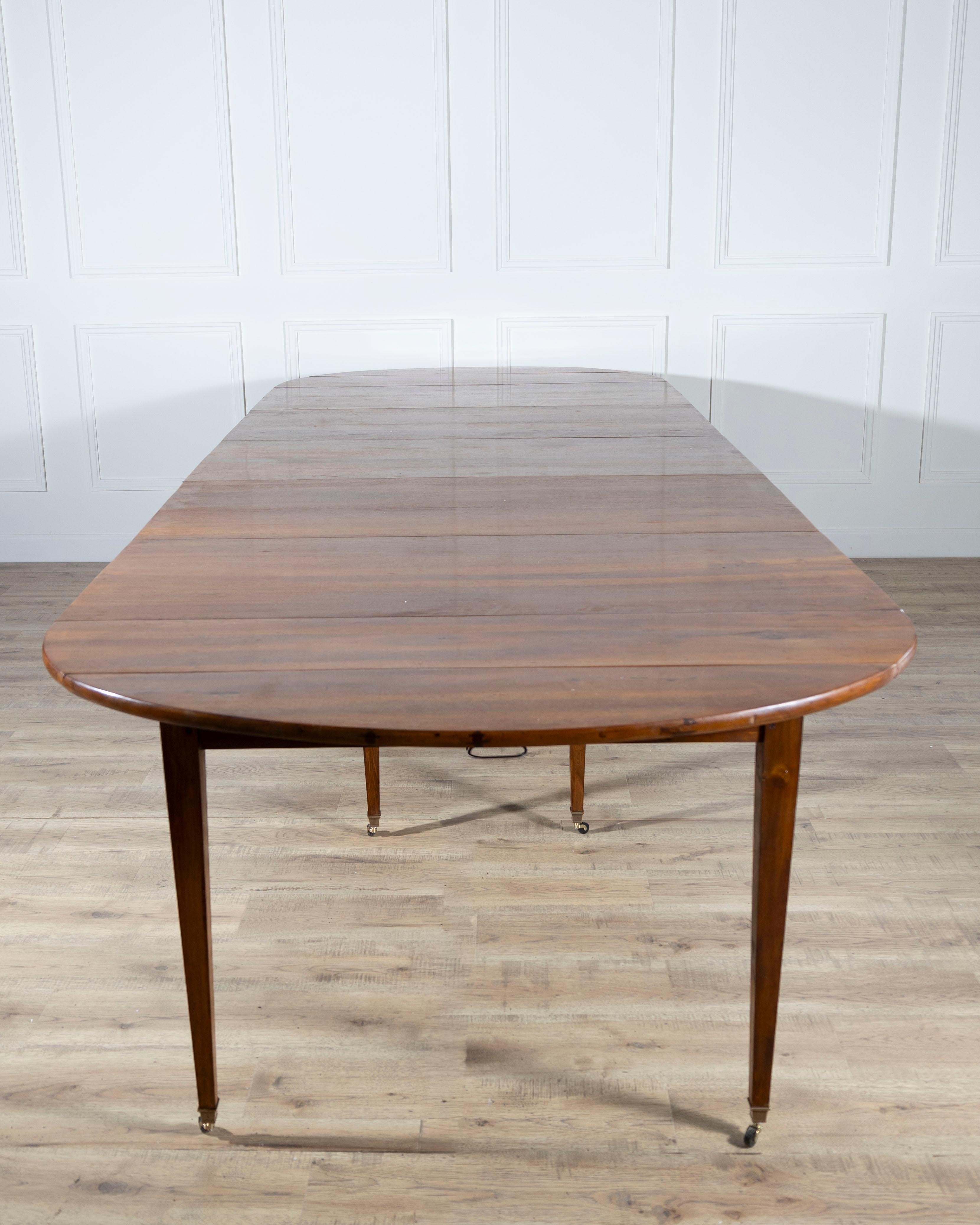 Early 20th Century French Restoration-Style Solid Walnut Extension Dining Table For Sale 4