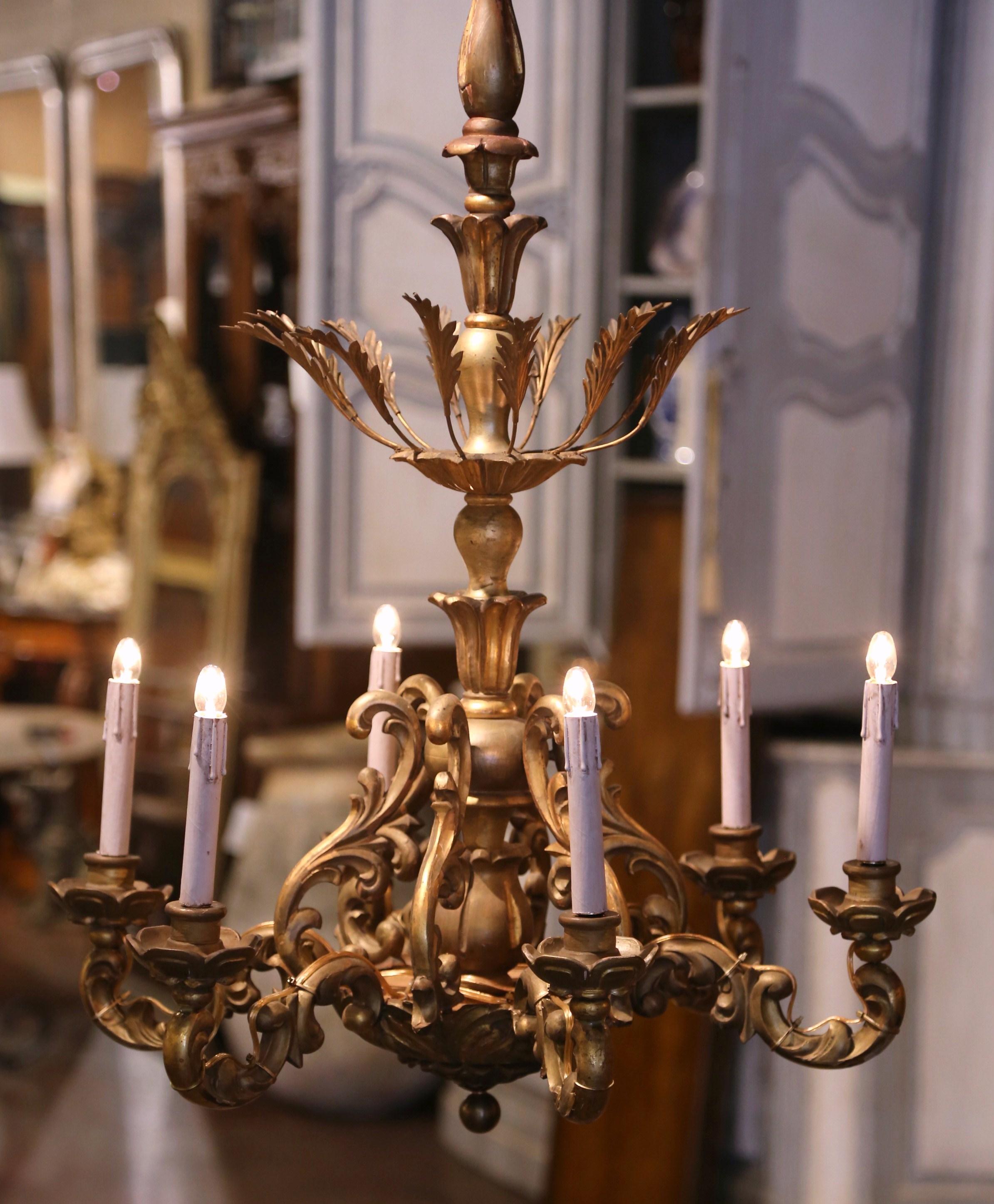 Early 20th Century French Rococo Carved Giltwood Six-Light Chandelier For Sale 2