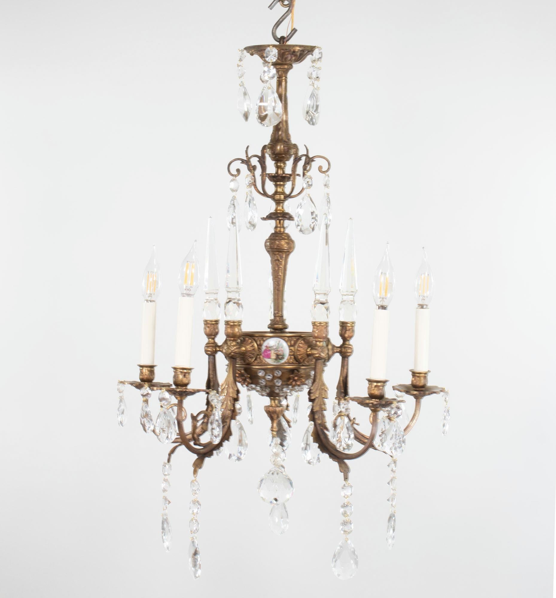 Lustre à cinq bras de lumière en bronze et cristal du début du 20e siècle, de style Revive rococo français en vente 11