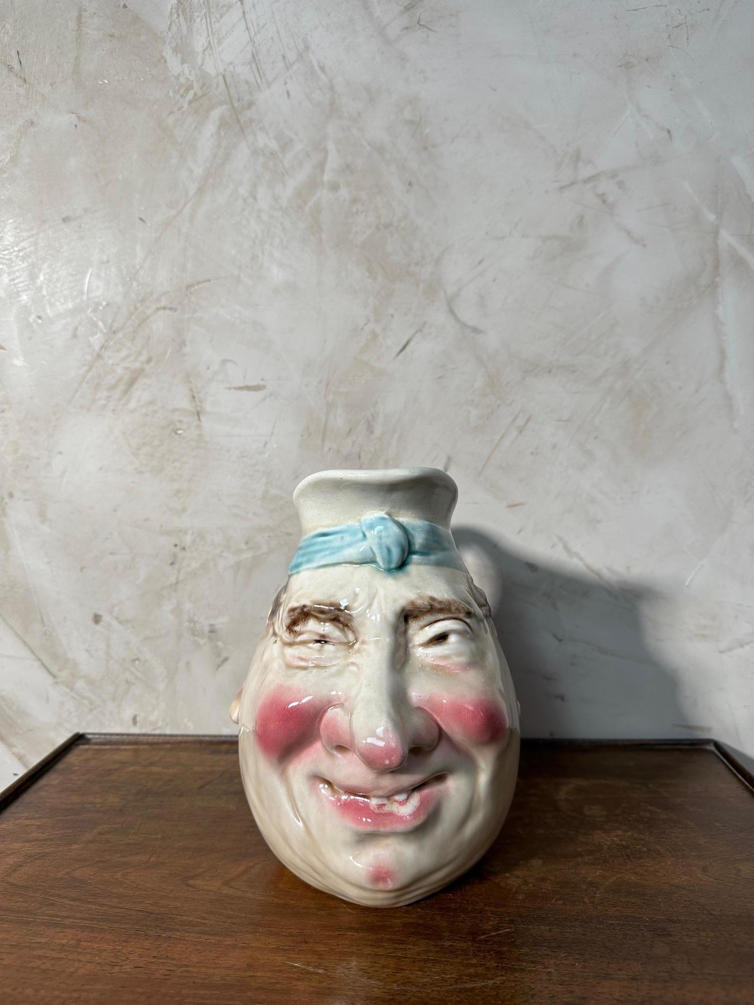 Jarra francesa de loza de Sarreguemines de principios del siglo XX, 1900 en venta 3