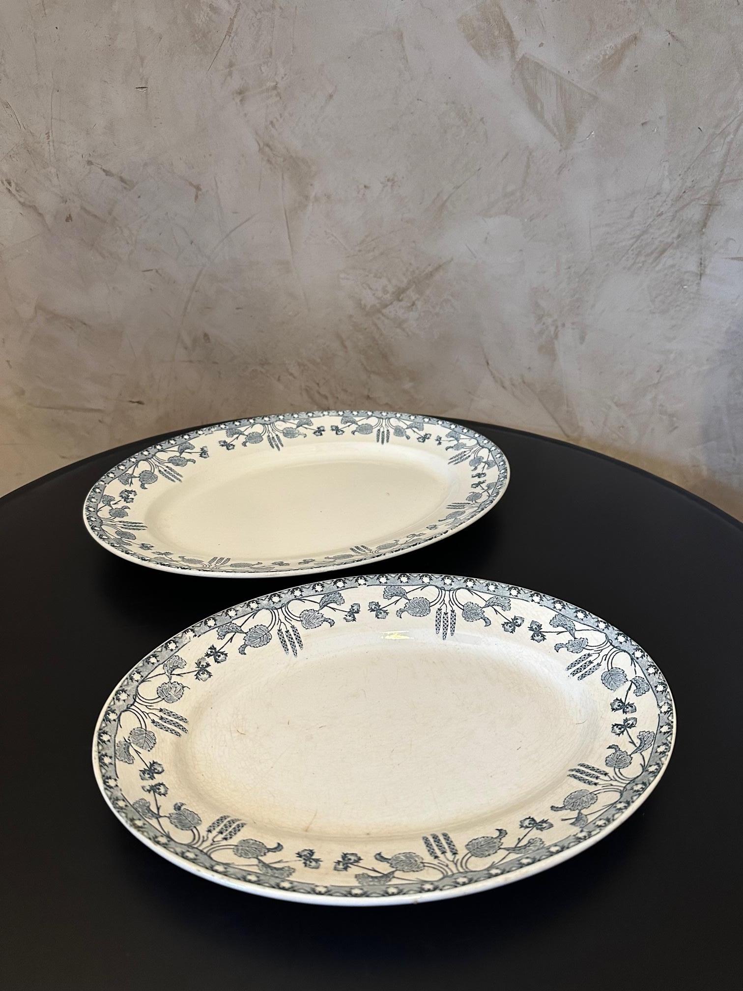 Early 20th century French Sarreguemines Earthenware Set of Tableware, 1900s For Sale 3