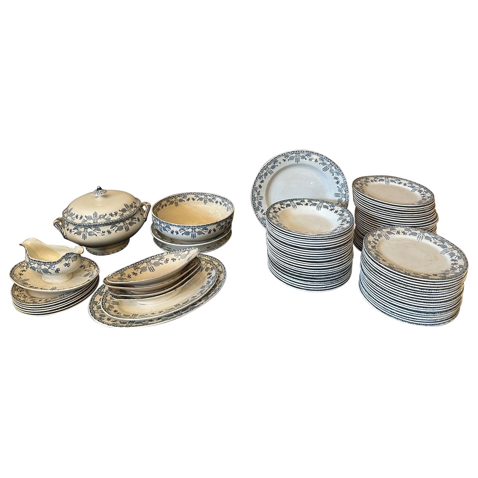 Early 20th century French Sarreguemines Earthenware Set of Tableware, 1900s