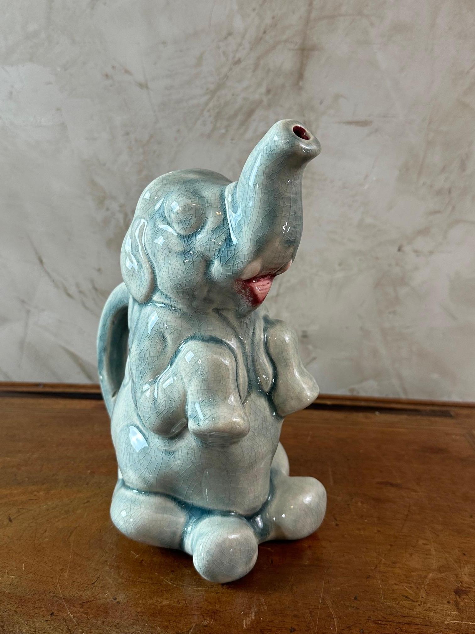 Français Pichet à Barbotine en forme d'éléphant de Sarreguemines, début du 20e siècle, 1900 en vente