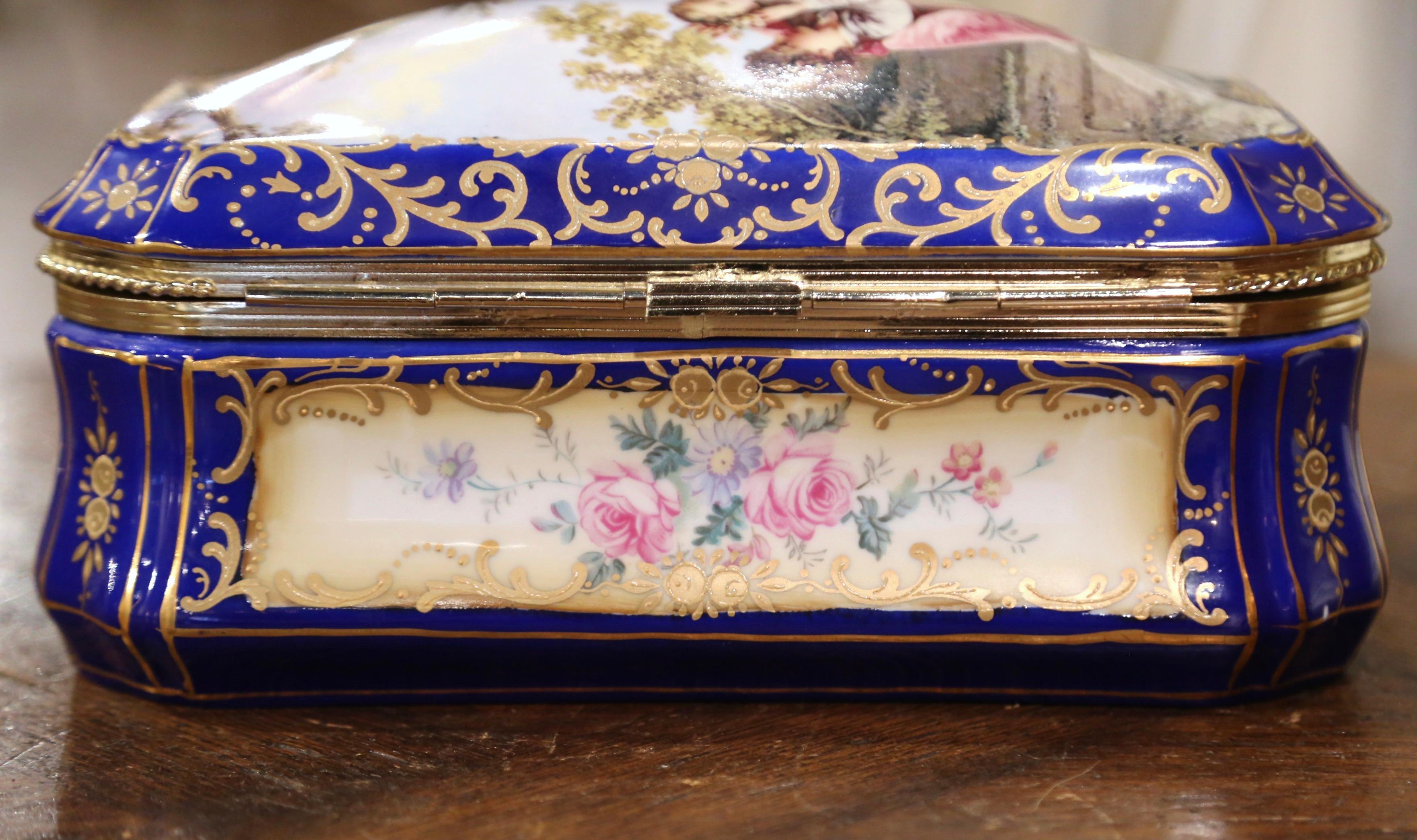 Early 20th Century French Sèvres Painted Porcelain and Gilt Brass Jewelry Box 11