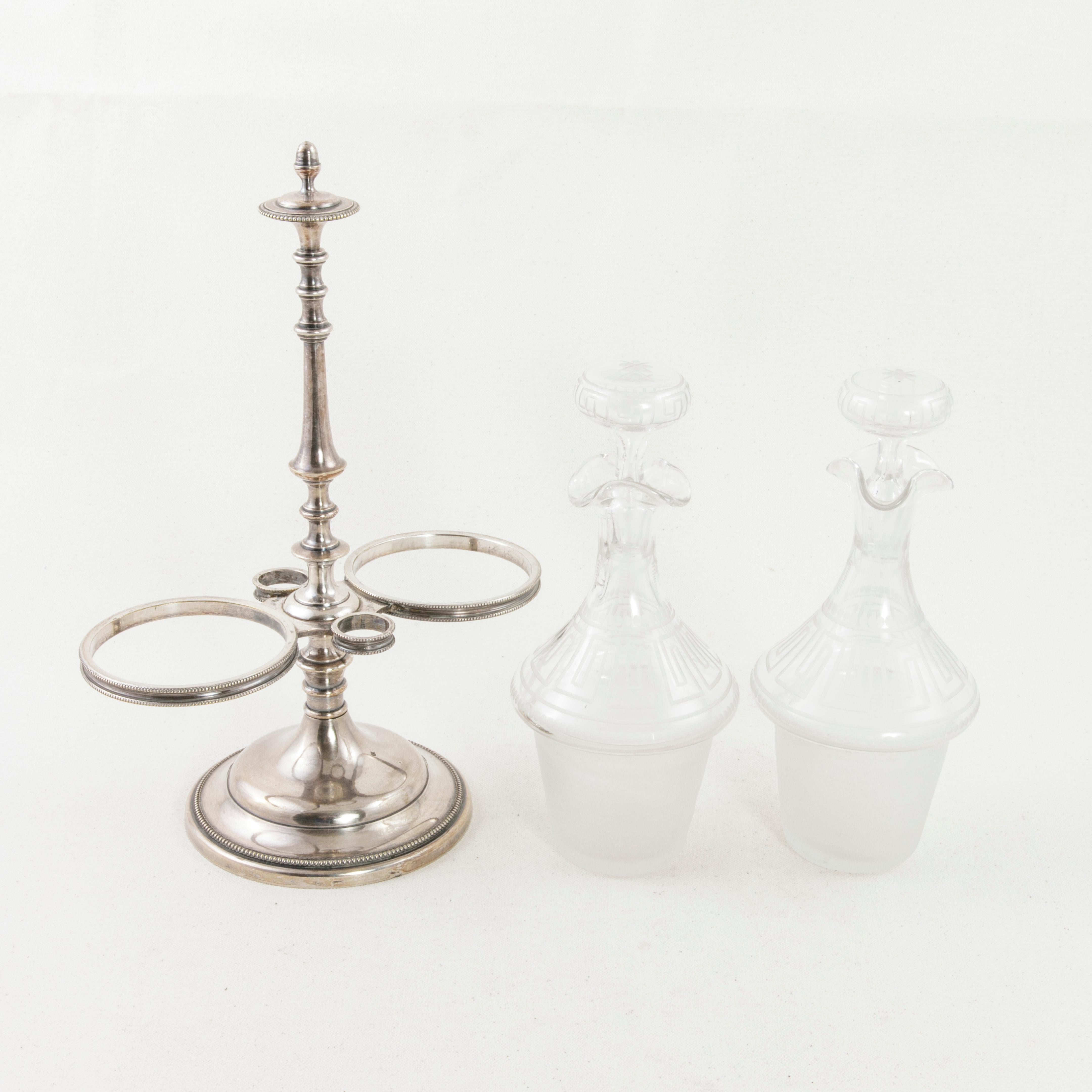 Early 20th Century French Silver Plate and Etched Crystal Oil and Vinegar Cruets 5