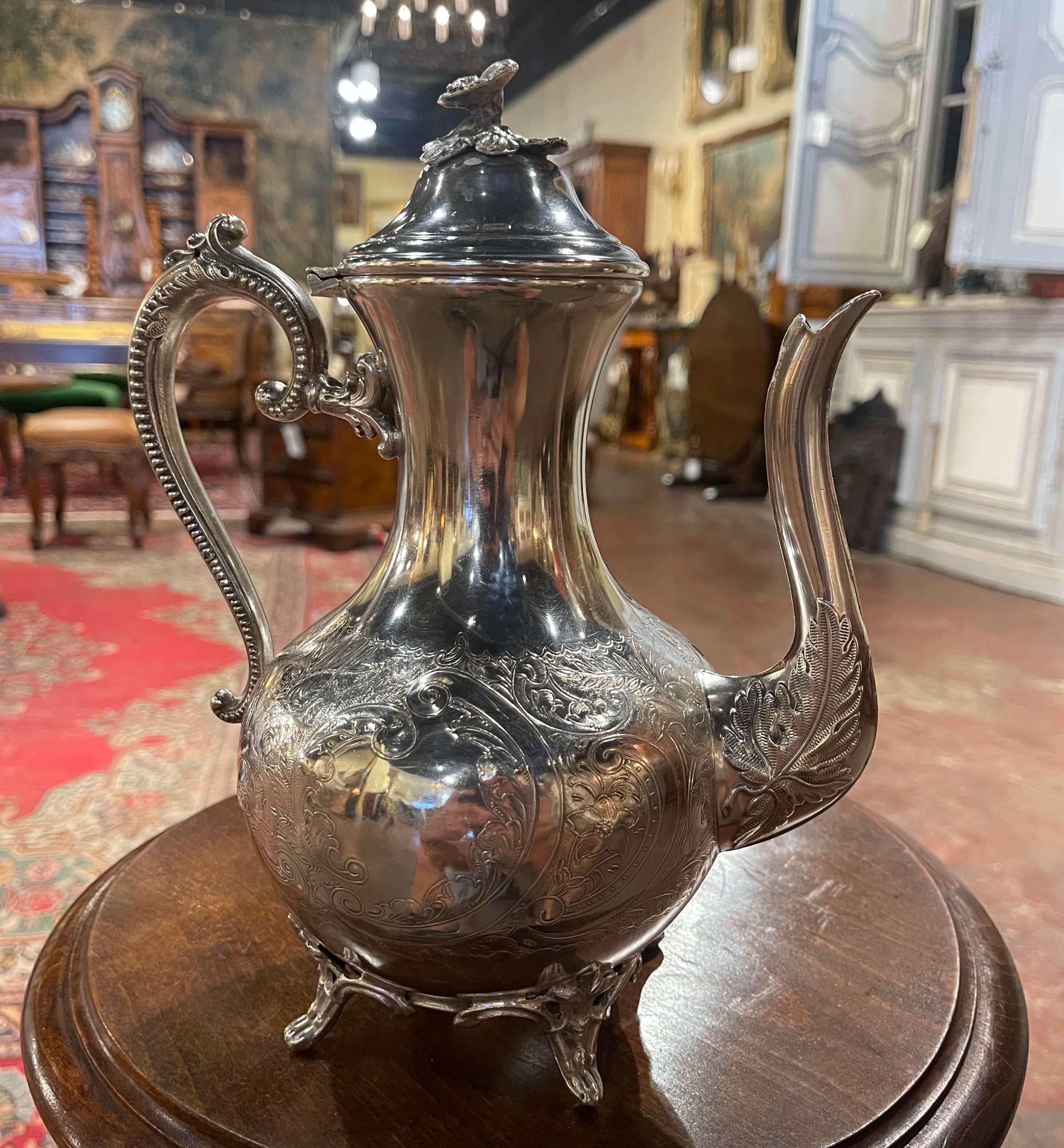 Louis XV Early 20th Century French Silver Plated Teapot or Coffeepot with Engraved Motifs