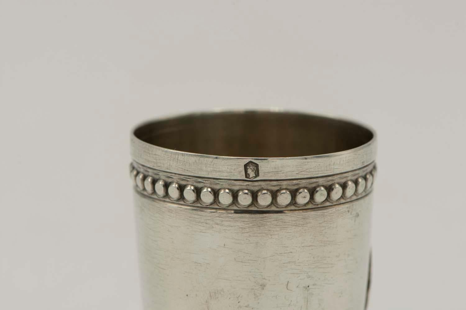 Early 20th Century French Silver Schnapps Cup For Sale 4