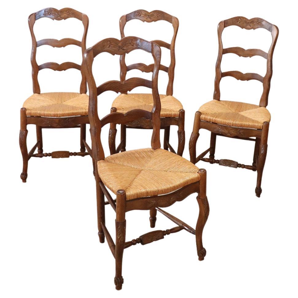 20th Century French Solid Chestnut Wood Set of Six Chairs with Straw