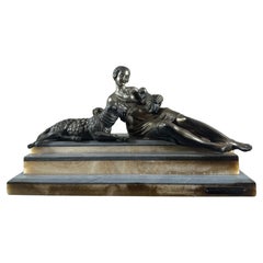 Statue Art nouveau française du début du 20e siècle en Spelter et marbre, années 1925