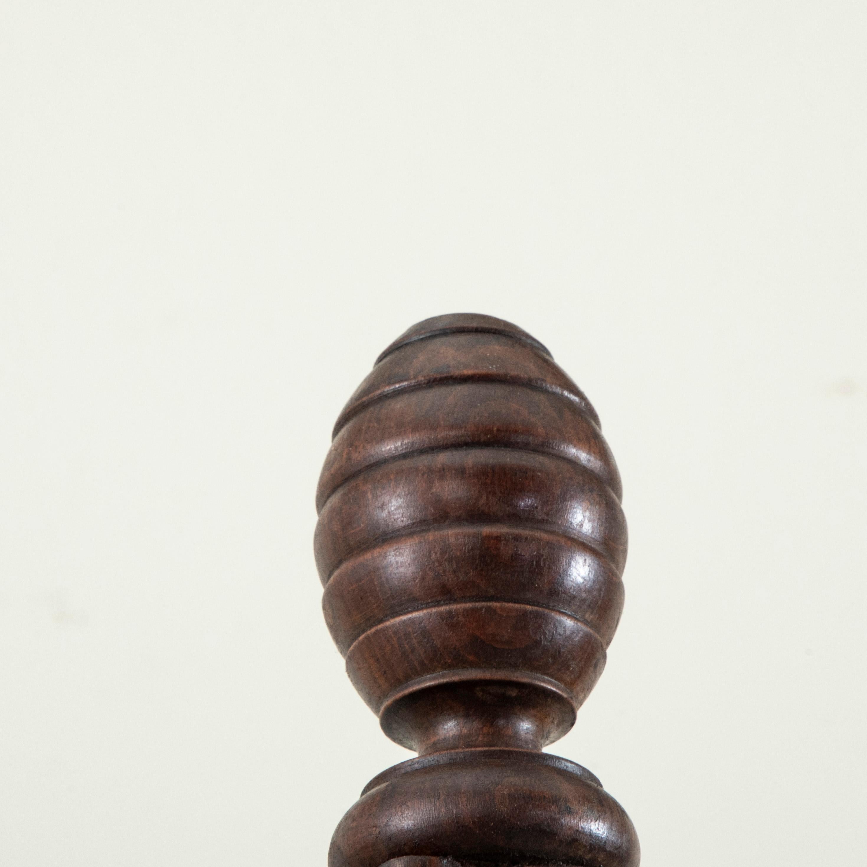 Albero da ingresso o appendiabiti in legno curvato in stile Thonet francese dei primi del Novecento 5