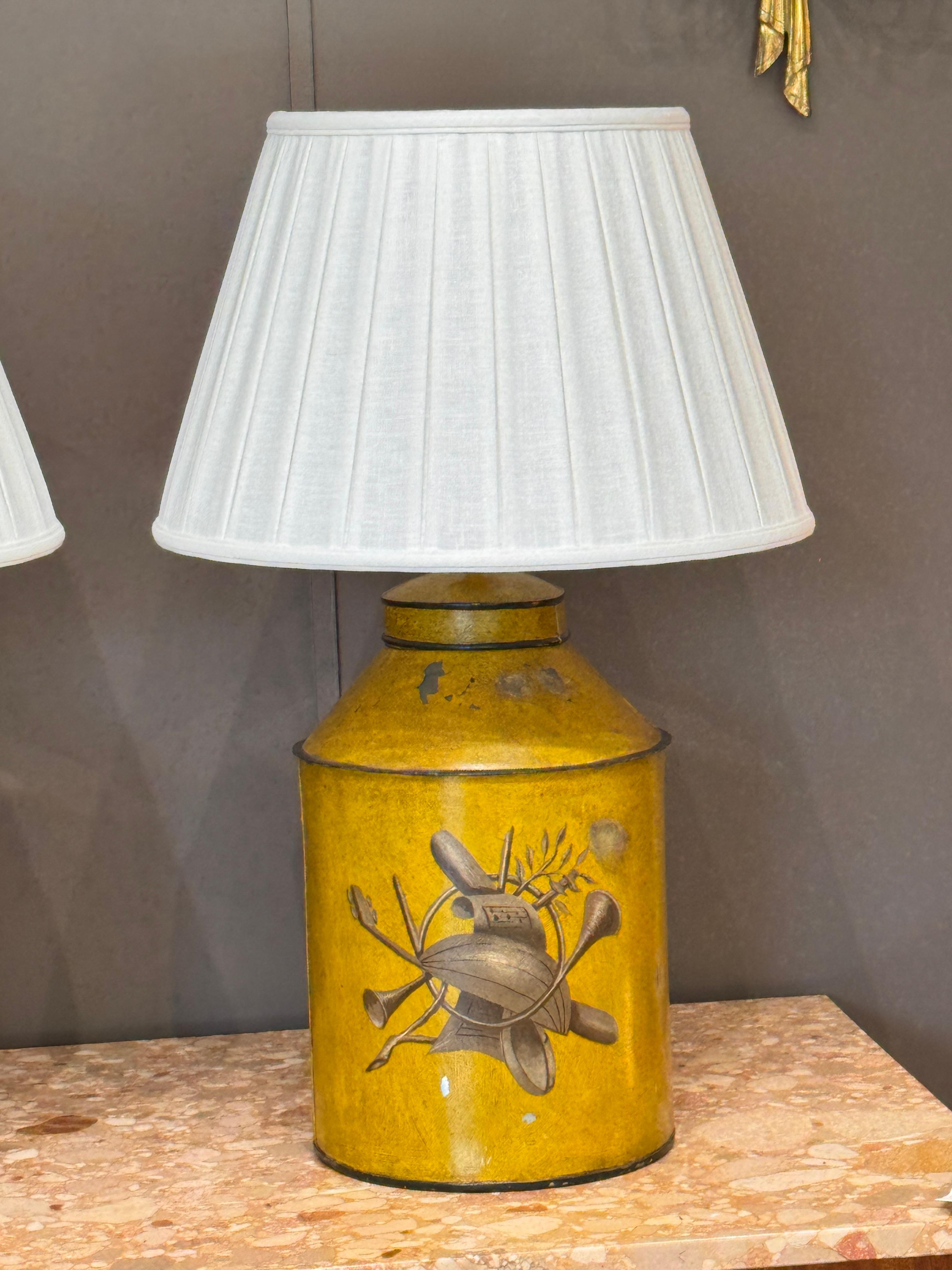 XX secolo Lampade da tavolo a tolino del primo Novecento francese - Coppia in vendita