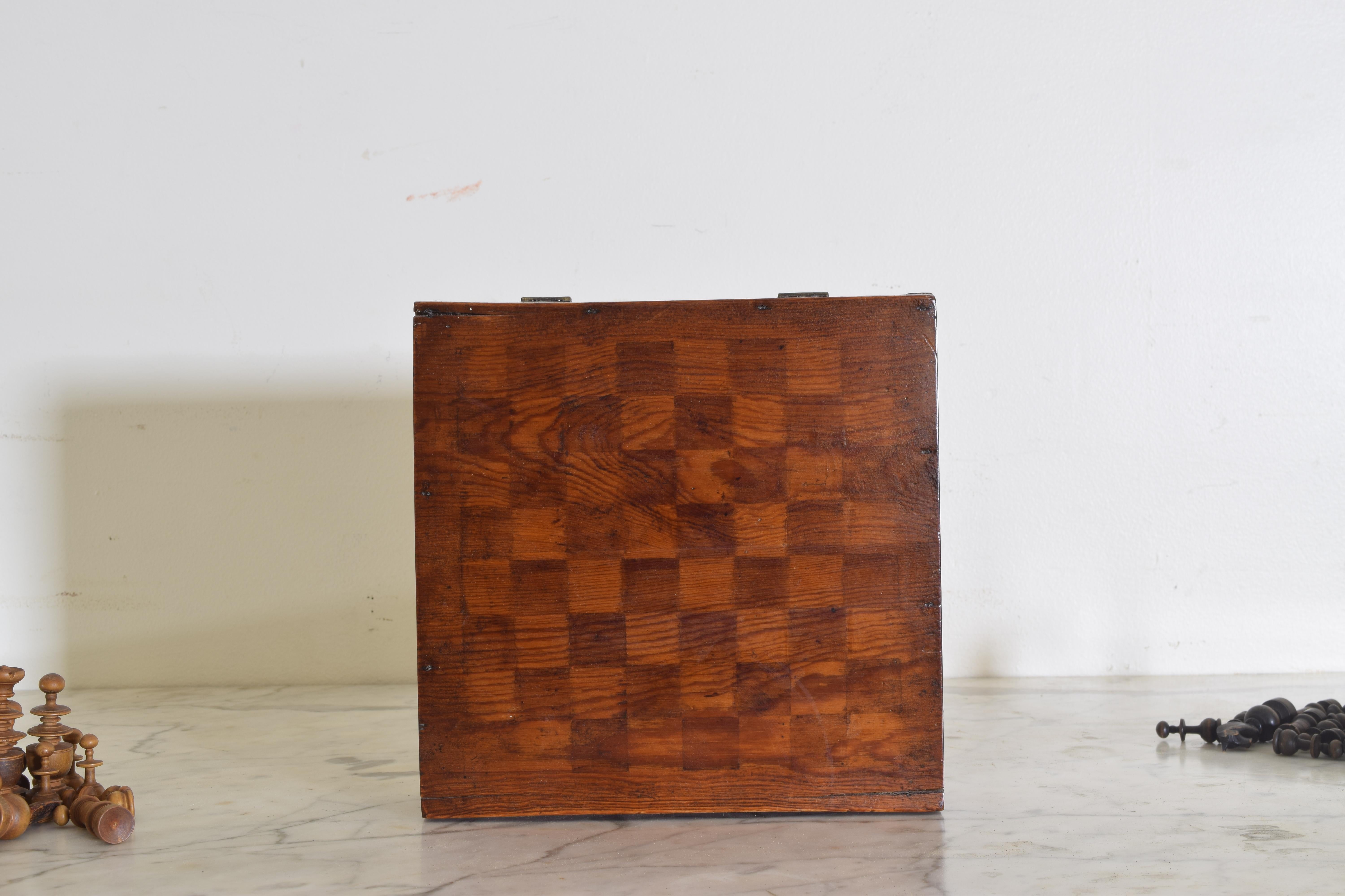 Early 20th Century French Traveling Chess Set Game Box 6