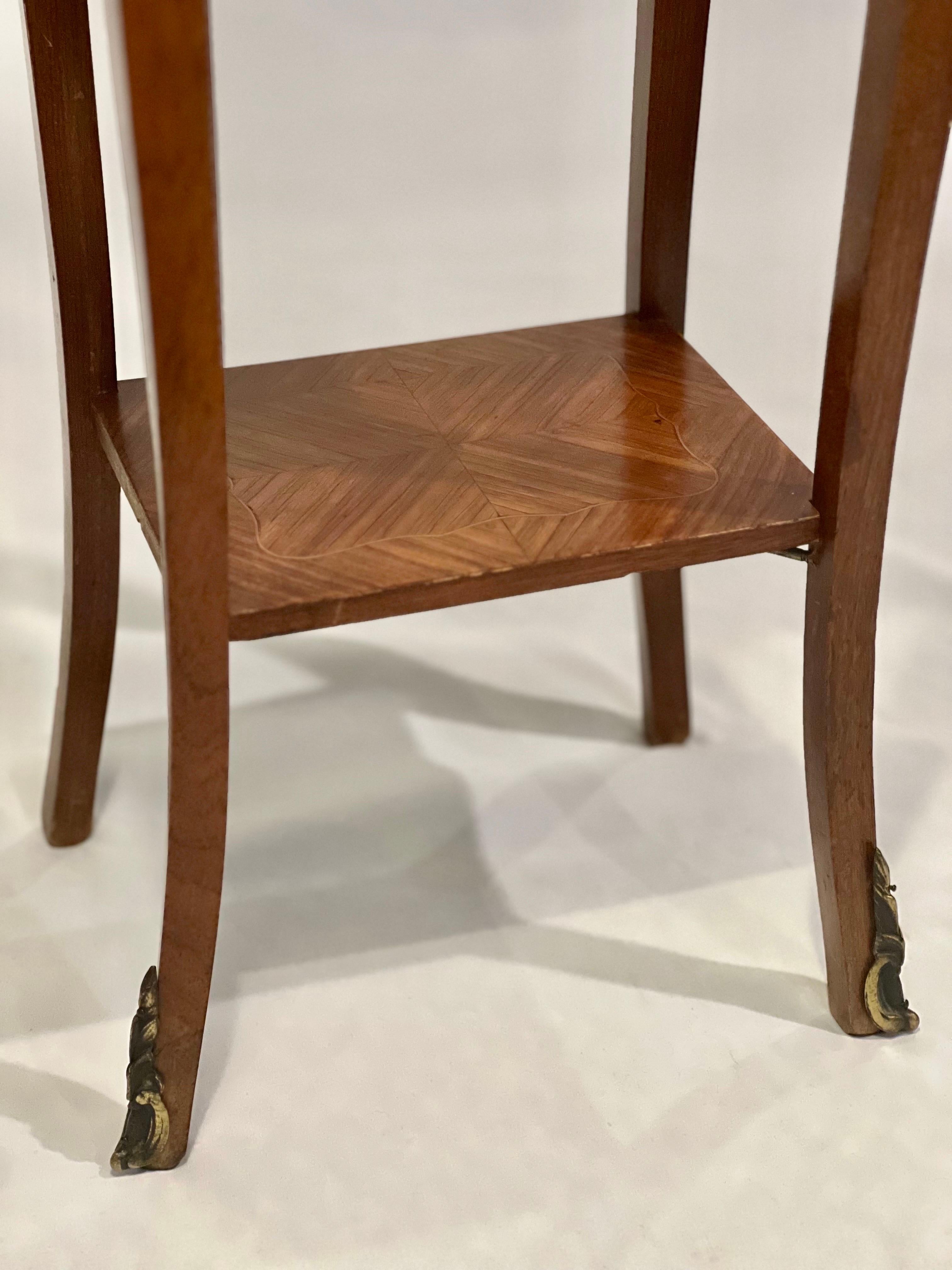 Early 20th Century French Tulipwood Marquetry Side Table or Bedside Stand 5