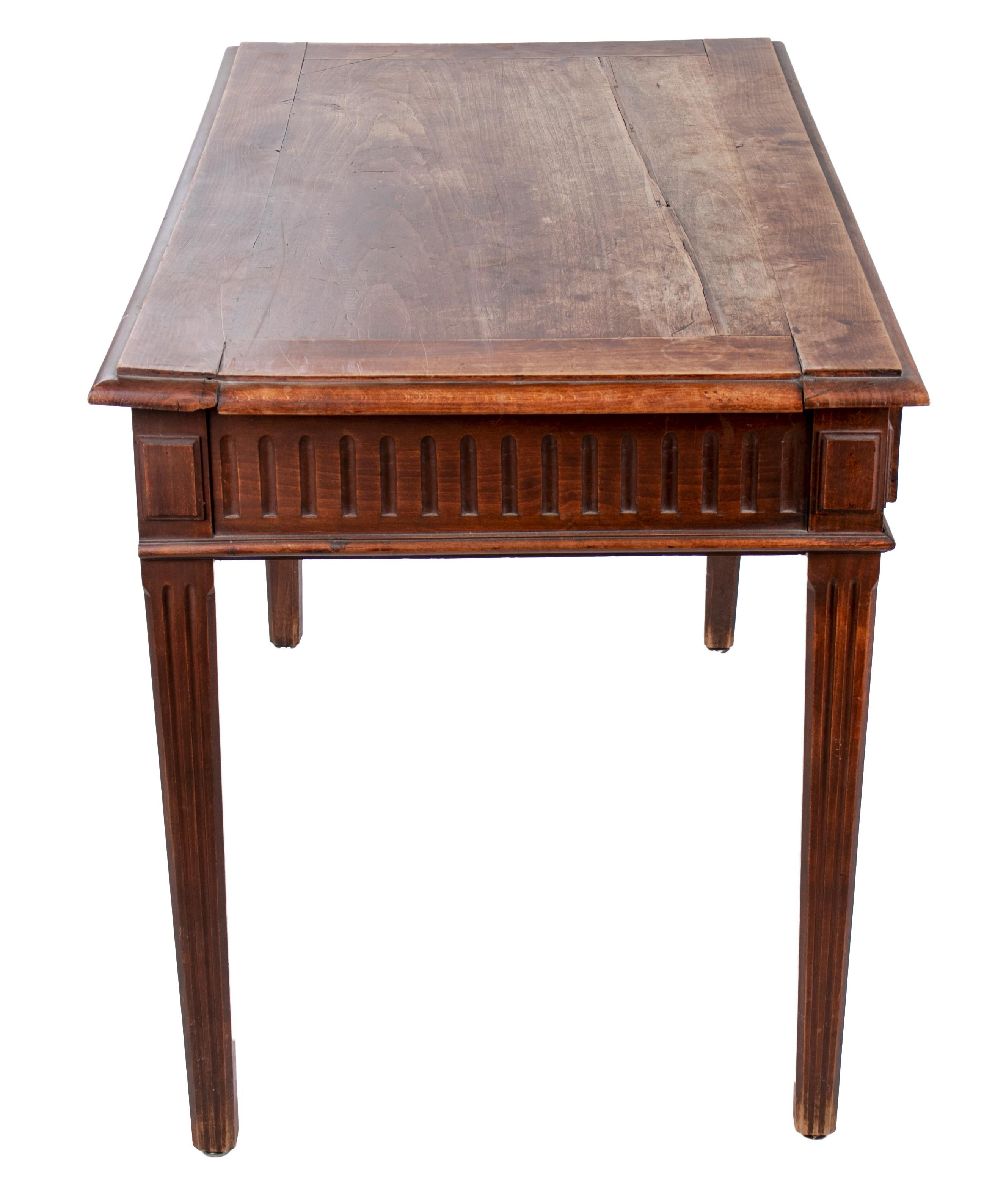 Early 20th Century French Two-Drawer Office Desk For Sale 1