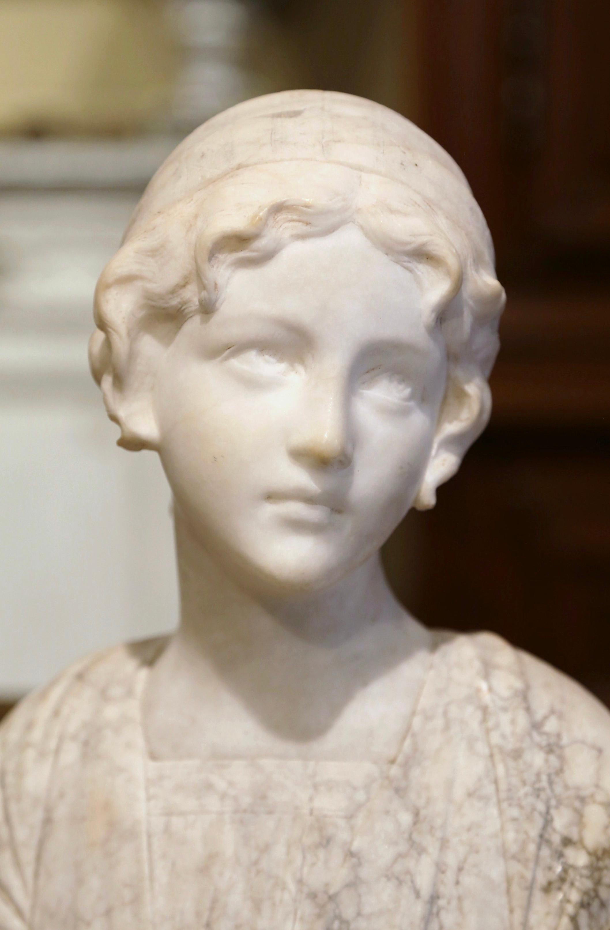 Neoclassical Early 20th Century French Two-Piece Marble Bust Sculpture of Young Beauty