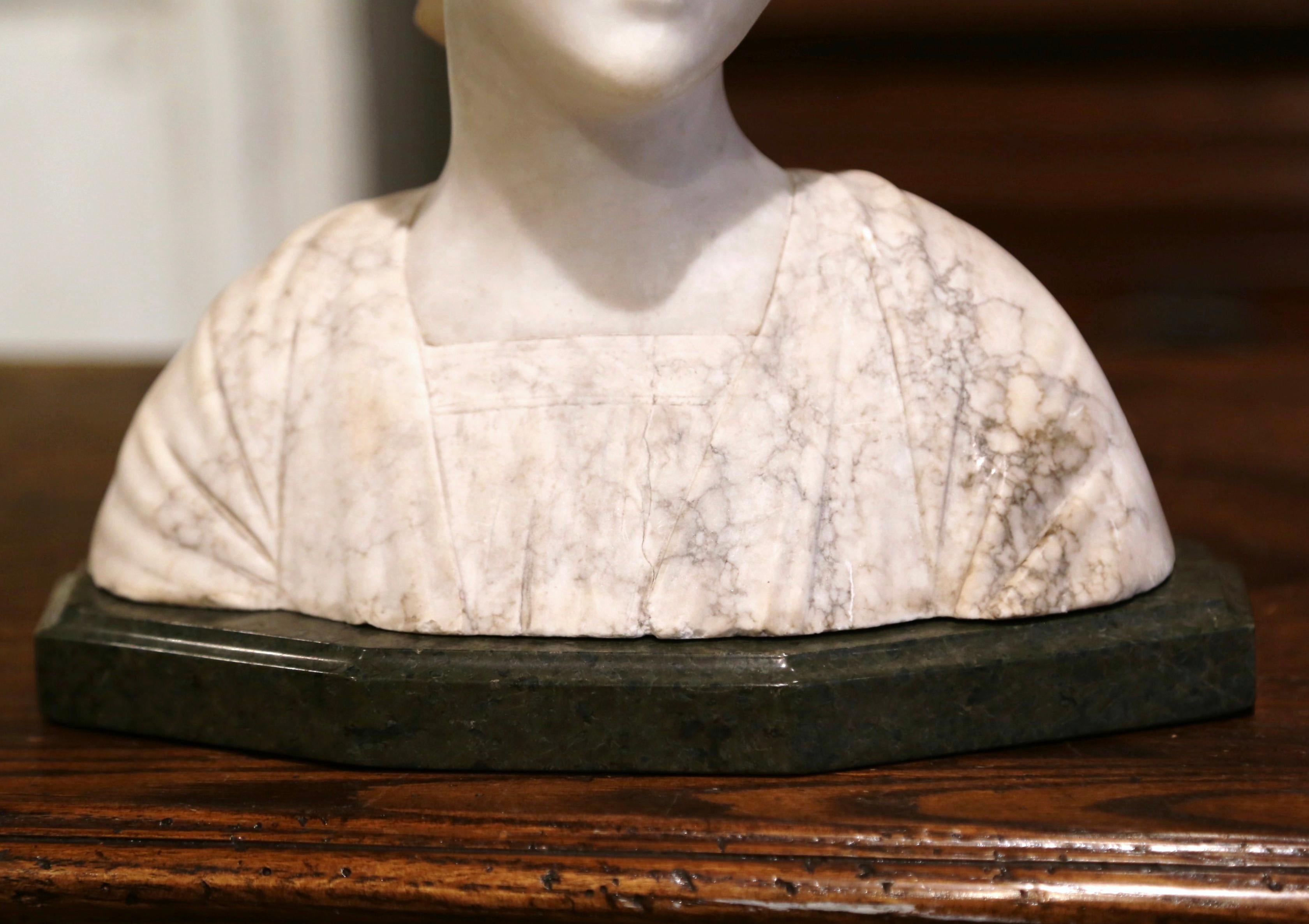 Early 20th Century French Two-Piece Marble Bust Sculpture of Young Beauty In Excellent Condition In Dallas, TX