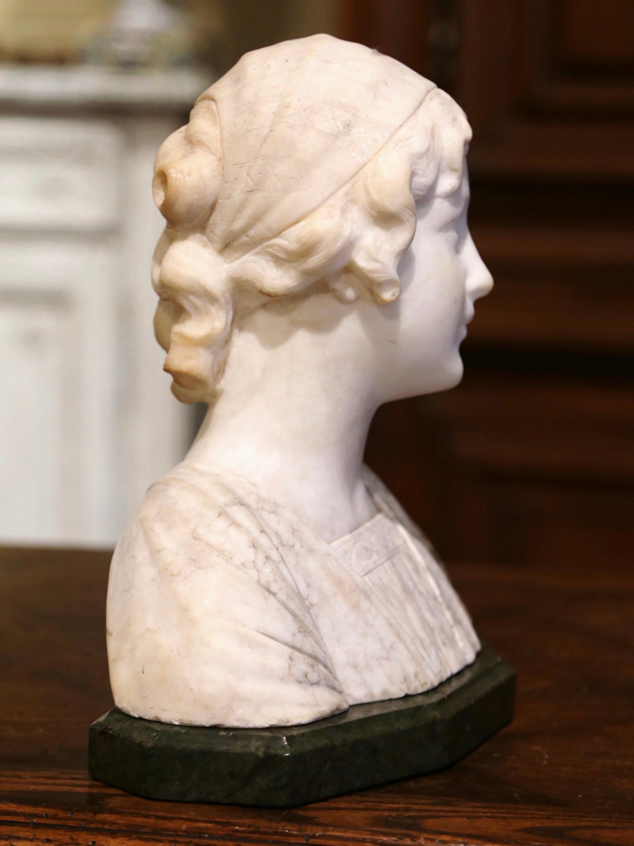 Early 20th Century French Two-Piece Marble Bust Sculpture of Young Beauty 1