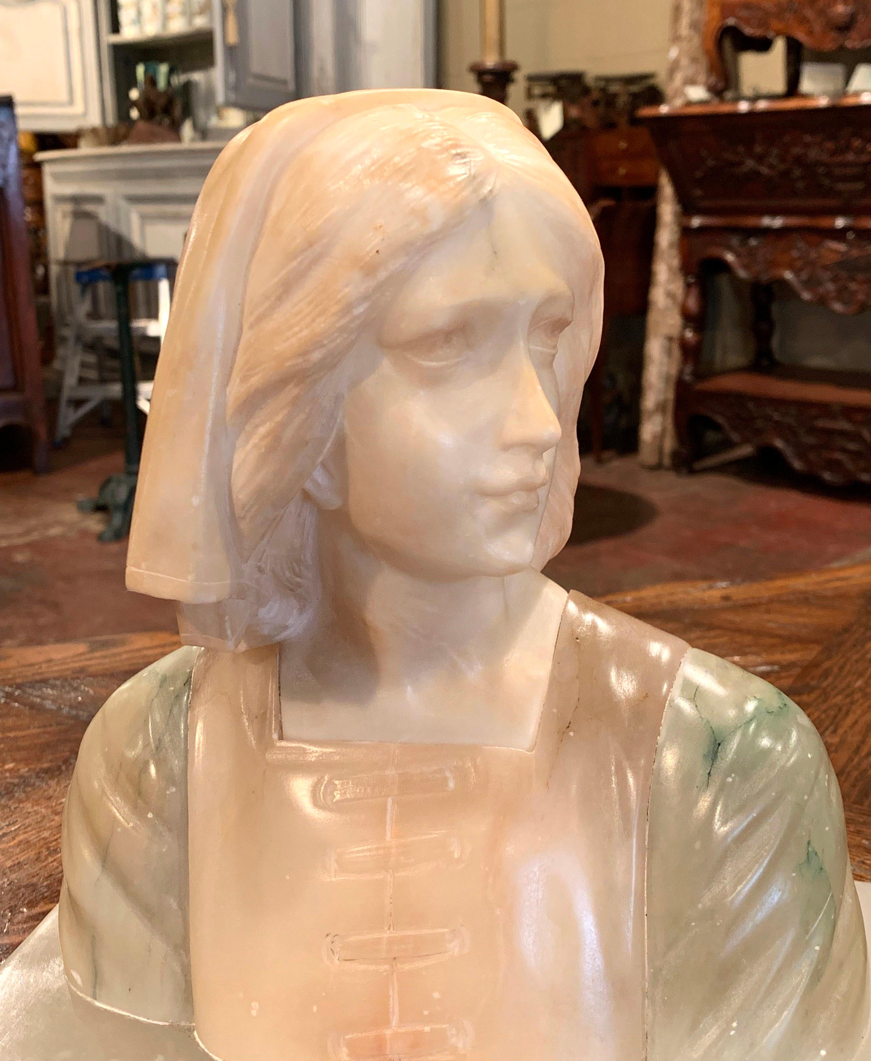 Patinated Early 20th Century French Two-Tone Marble Bust Sculpture of Young Beauty
