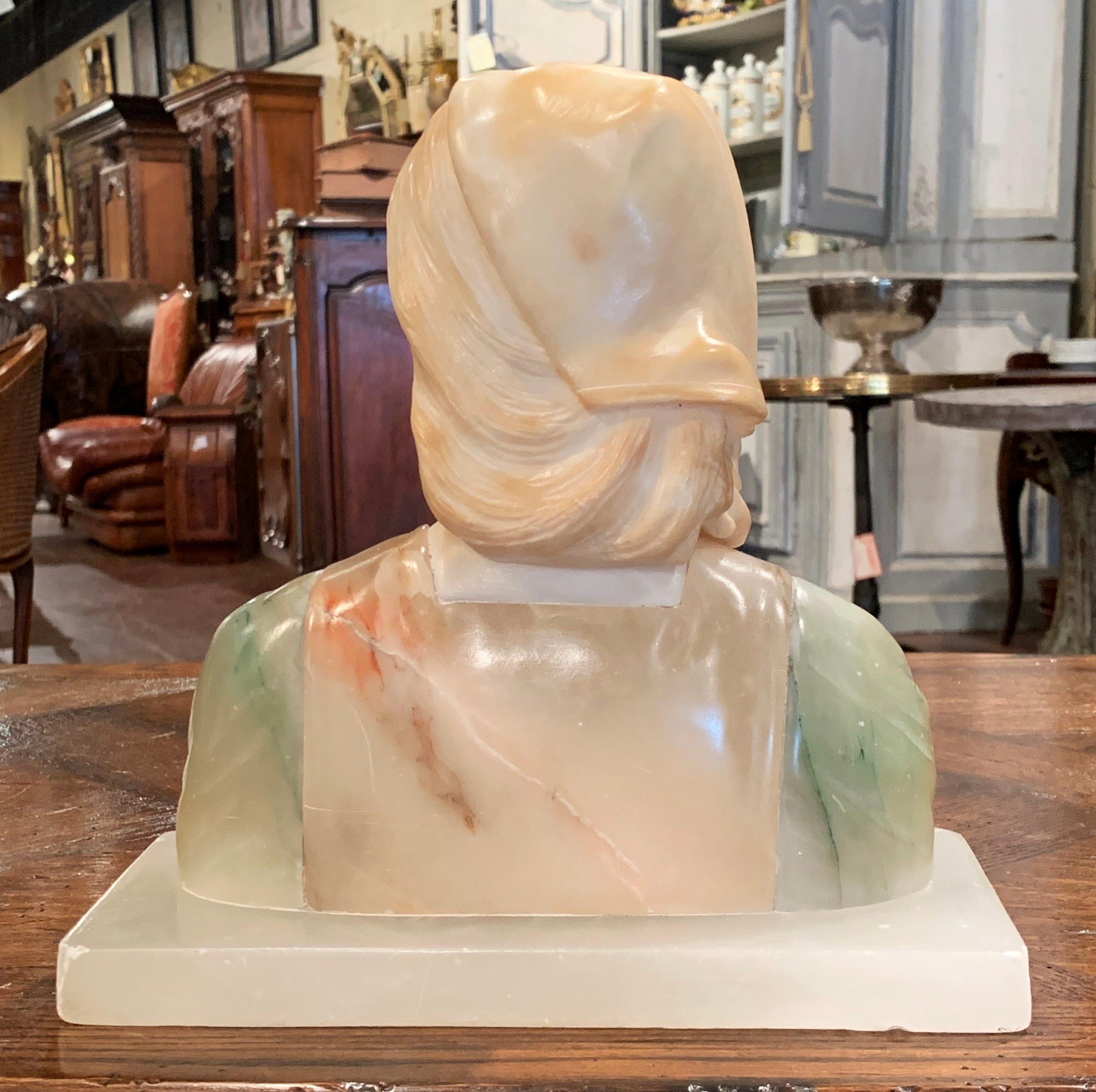 Early 20th Century French Two-Tone Marble Bust Sculpture of Young Beauty 1
