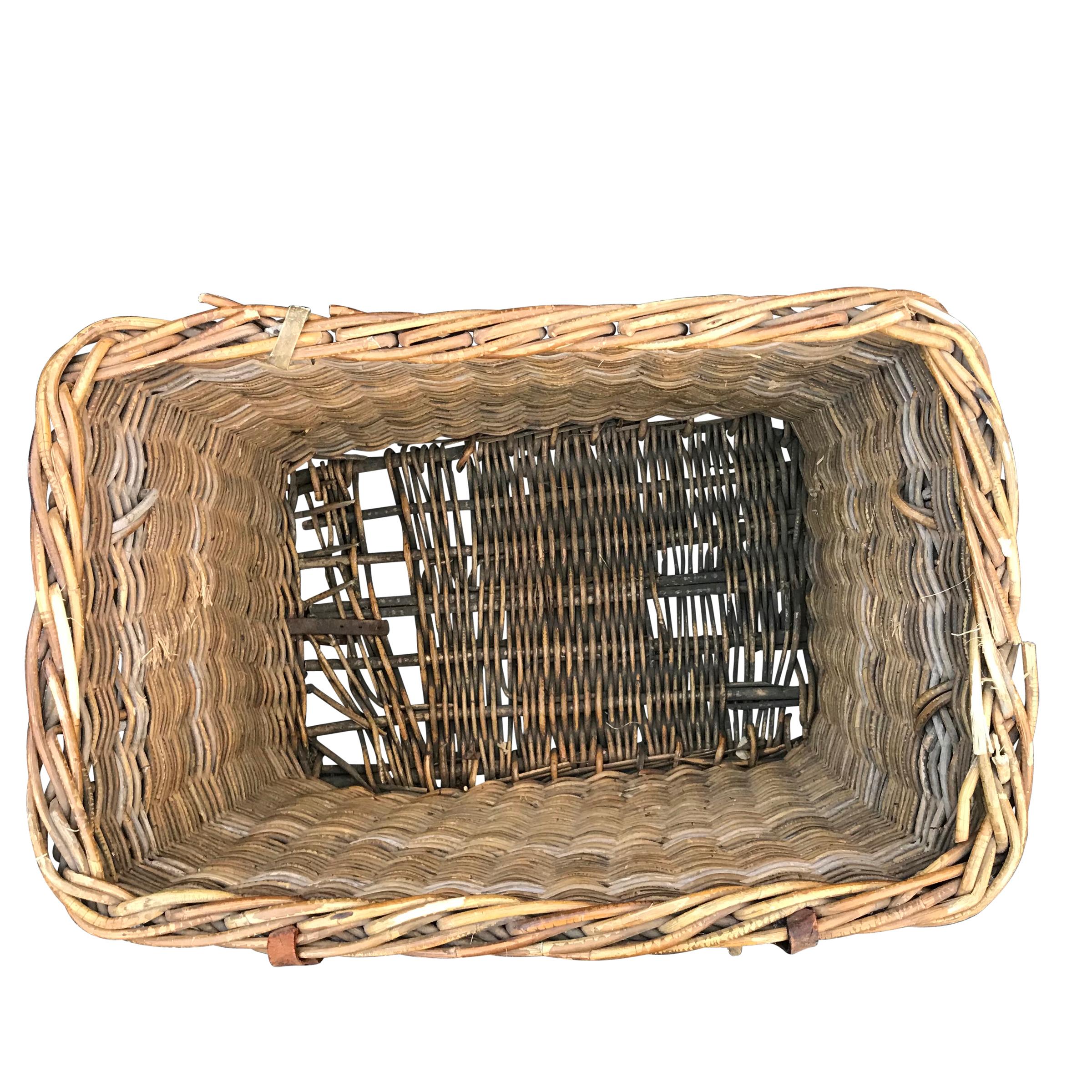 Early 20th Century French Vineyard Basket 2