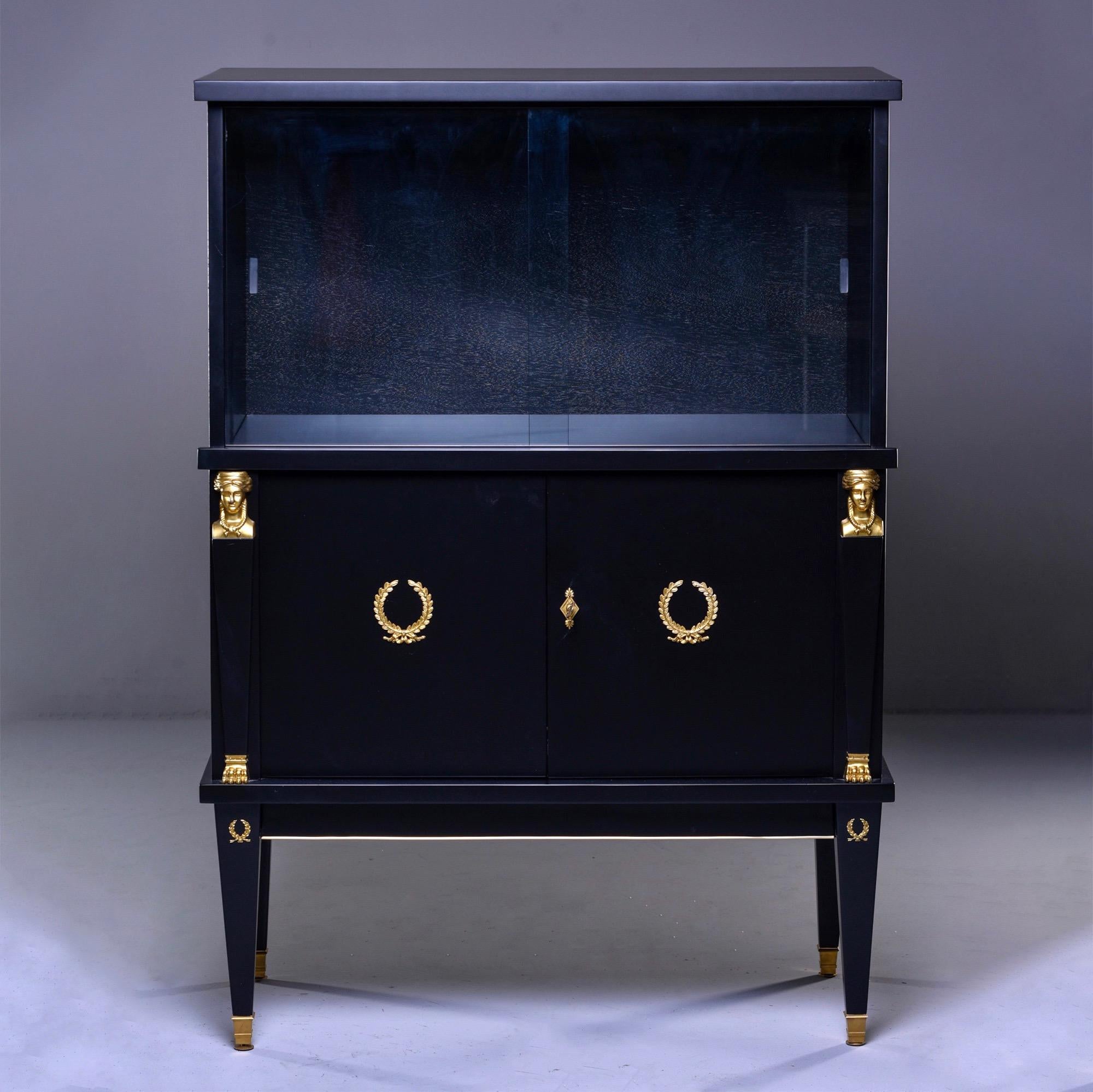 Early 20th Century French Vitrine or Dry Bar with Ebonized Finish and Brass Trim For Sale 8