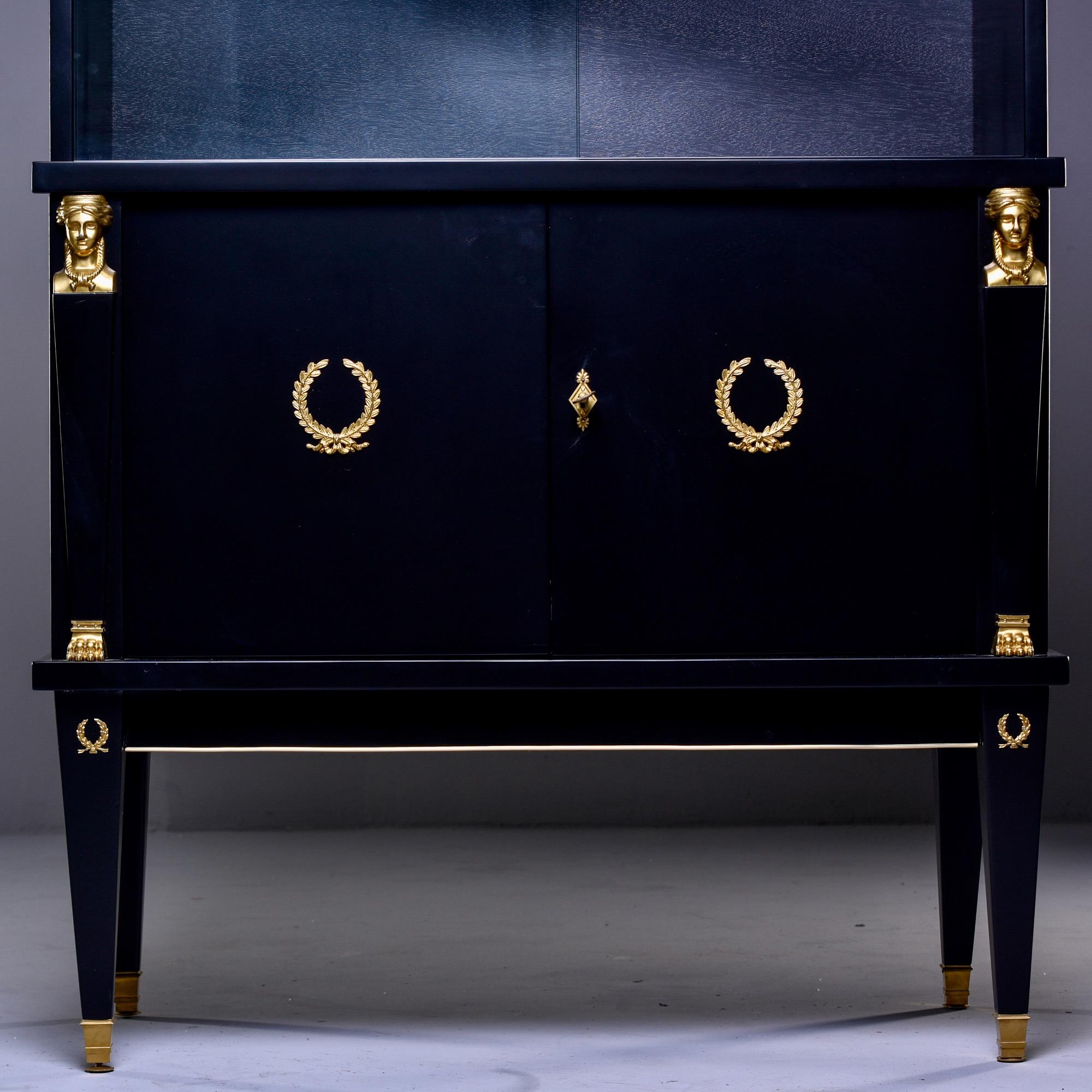 Early 20th Century French Vitrine or Dry Bar with Ebonized Finish and Brass Trim For Sale 2