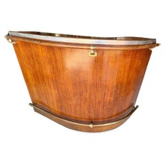 Frühes 20. Jahrhundert Französisch Nussbaum Art Deco Stil Dry Bar