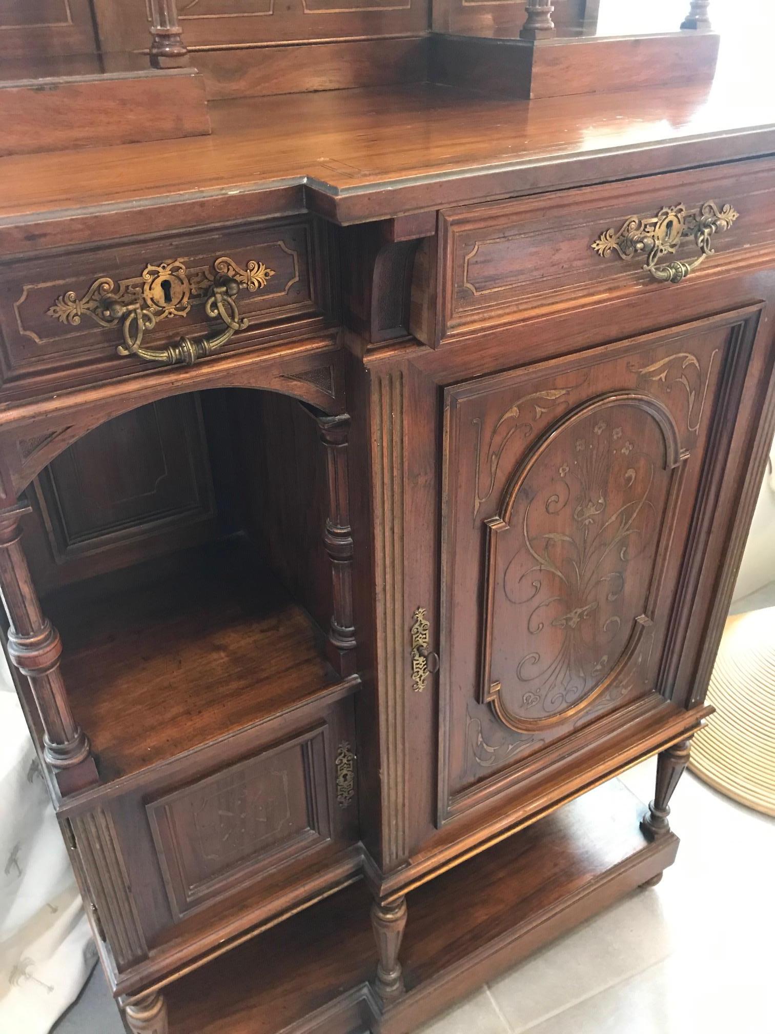 Early 20th Century French Walnut Art Nouveau Cabinet, 1900s 11