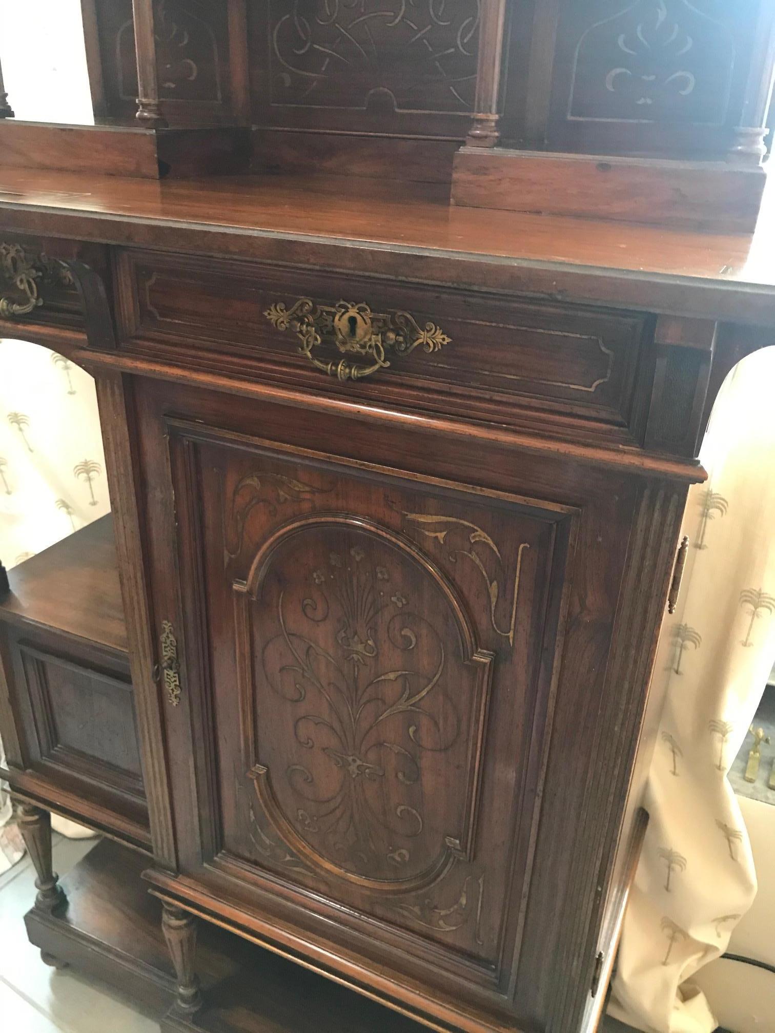 Early 20th Century French Walnut Art Nouveau Cabinet, 1900s 14