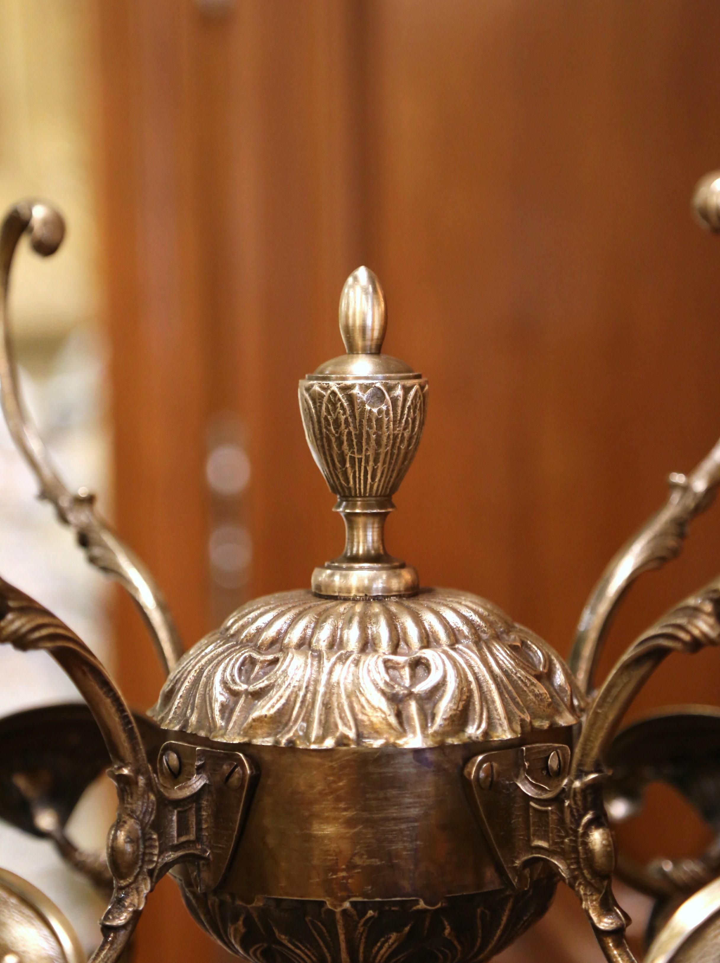 Early 20th Century French Walnut Barley Twist and Gilt Brass Standing Hall Tree In Excellent Condition In Dallas, TX