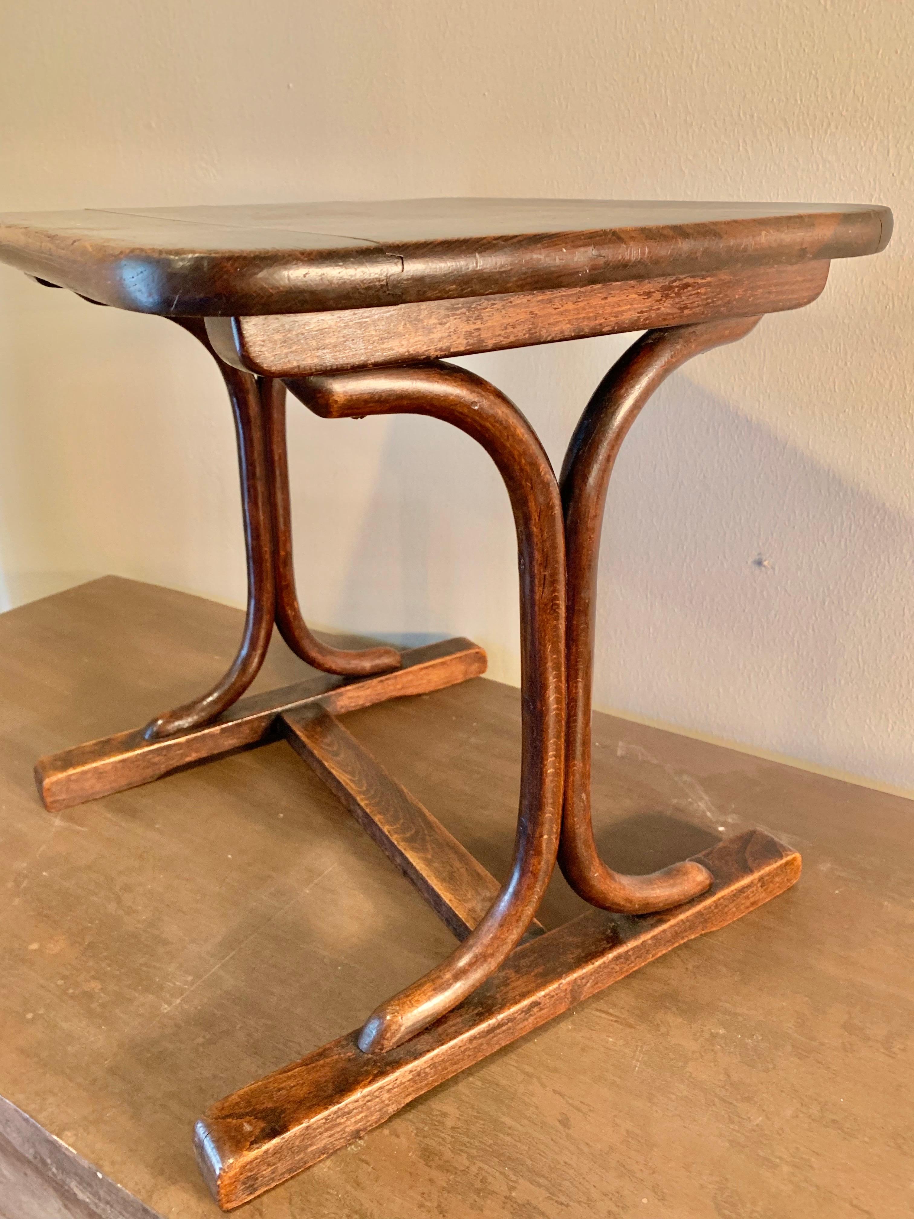 Early 20th Century French Walnut Bentwood Trestle Side Table For Sale 9