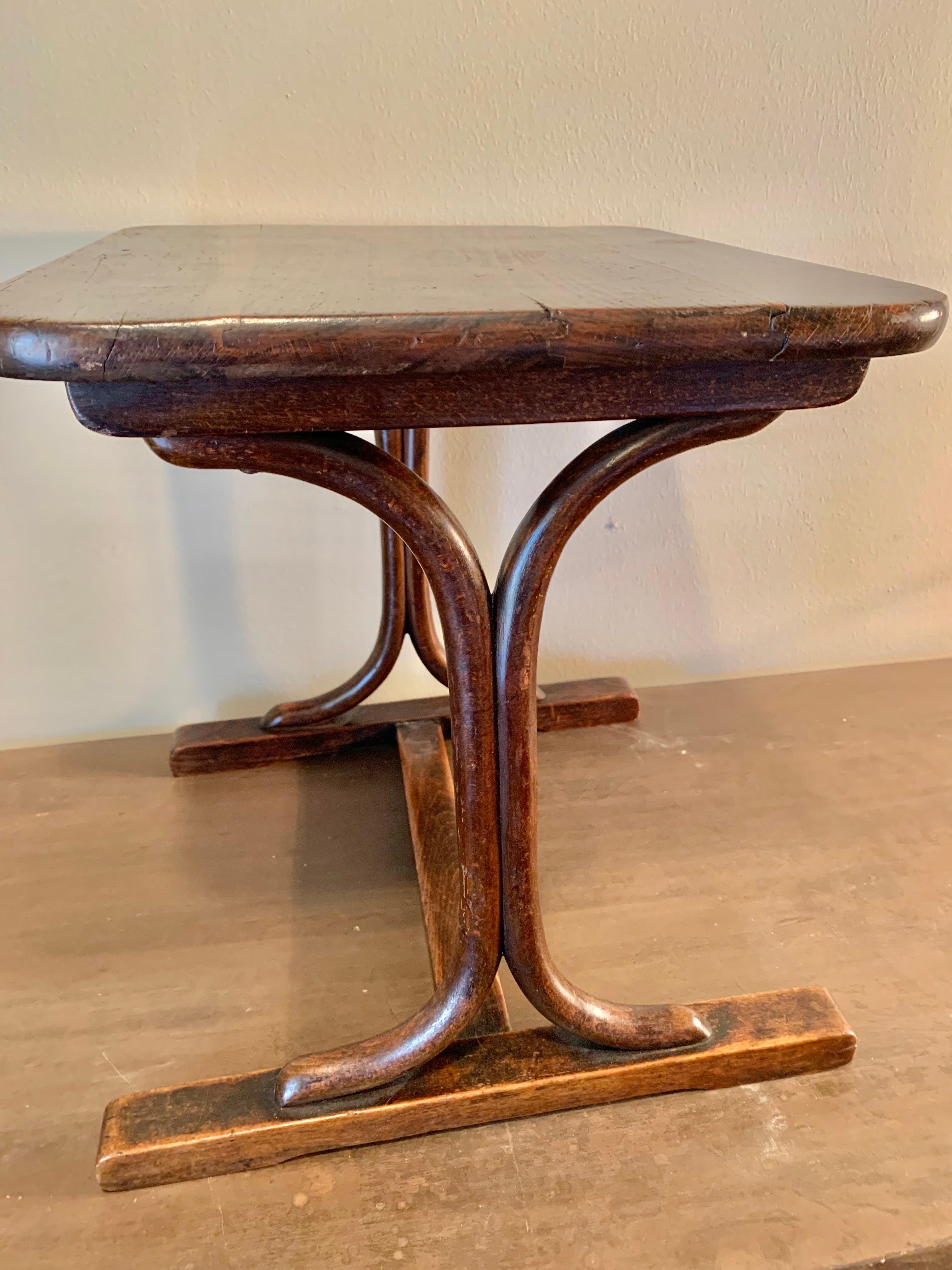 Early 20th Century French Walnut Bentwood Trestle Side Table For Sale 2